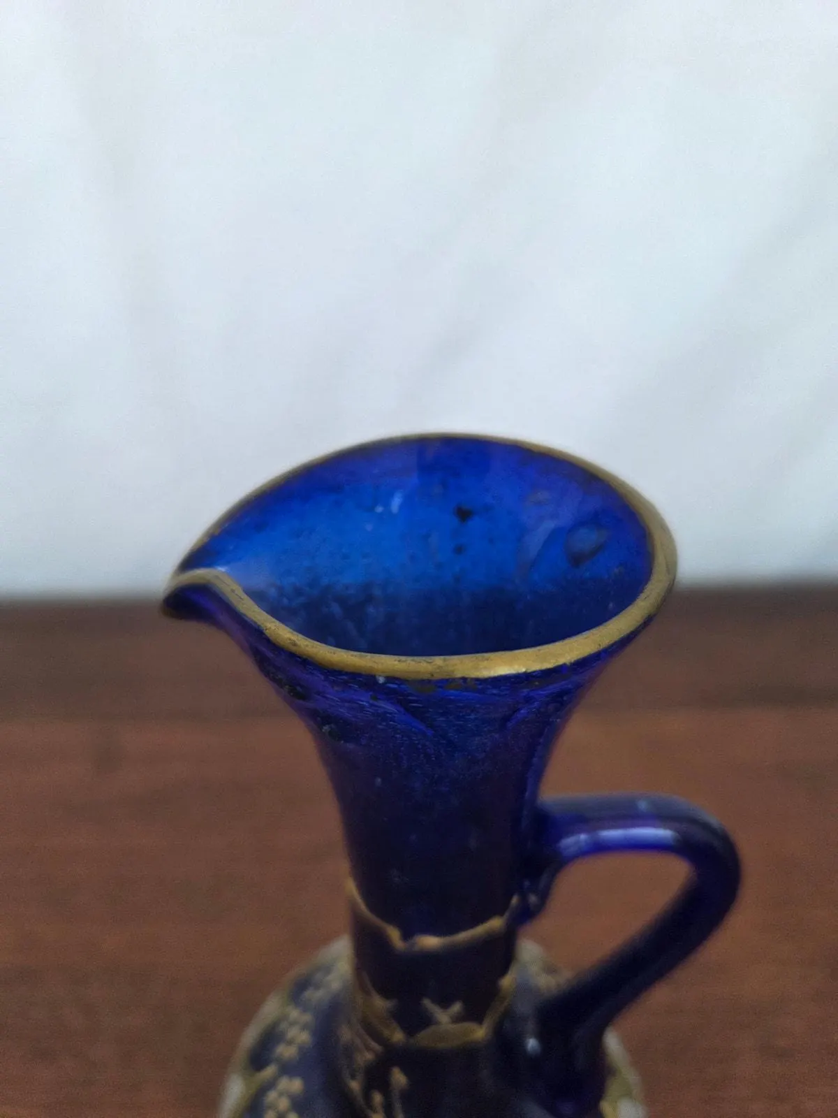 Vintage Hand Blown Cobalt Glass Enamel Ewer Vase Moorish Revival 7" - image 4
