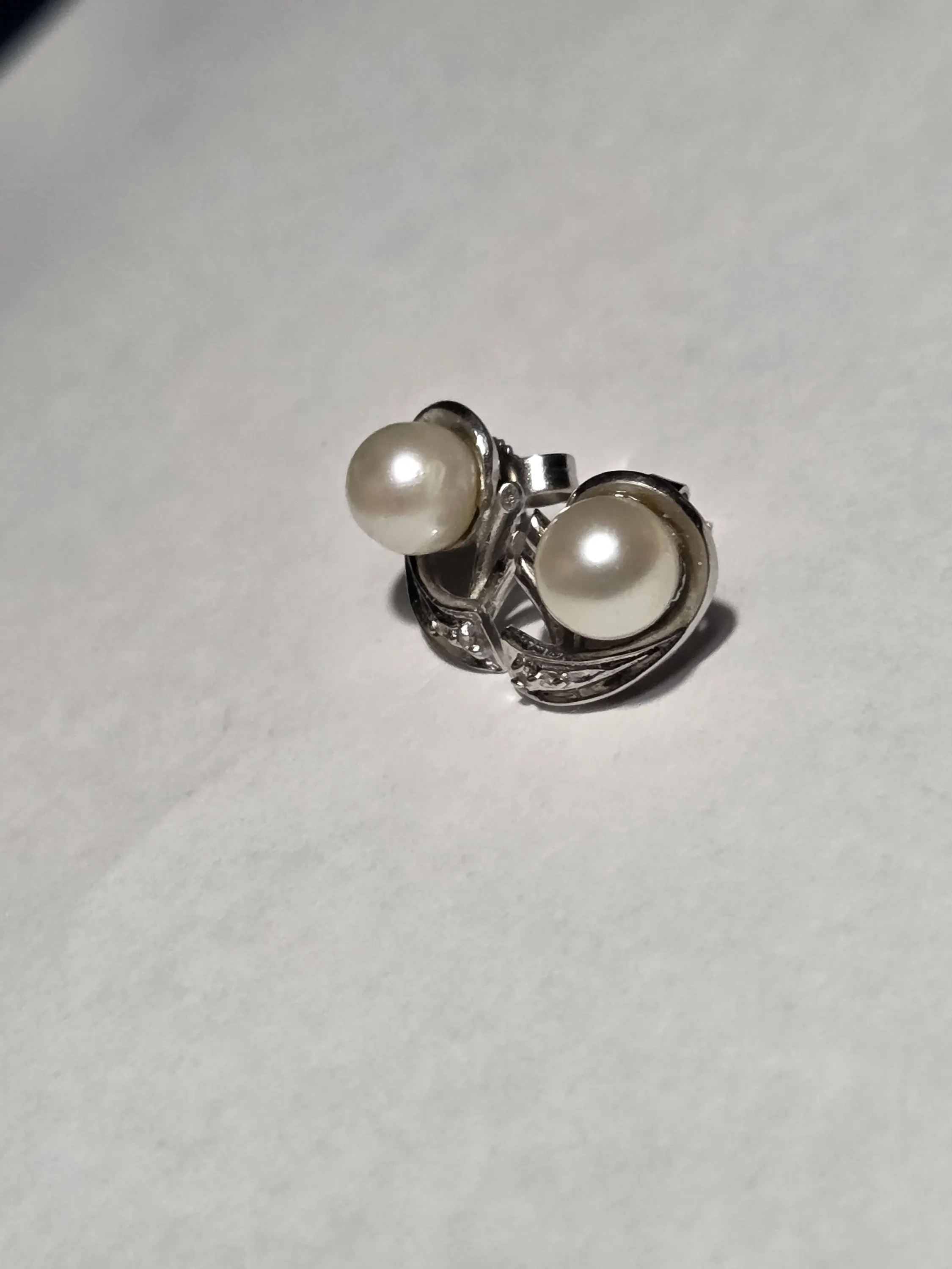 JMS Mid-Century 14kt White Gold Pearl And Diamond Earrings - image 3