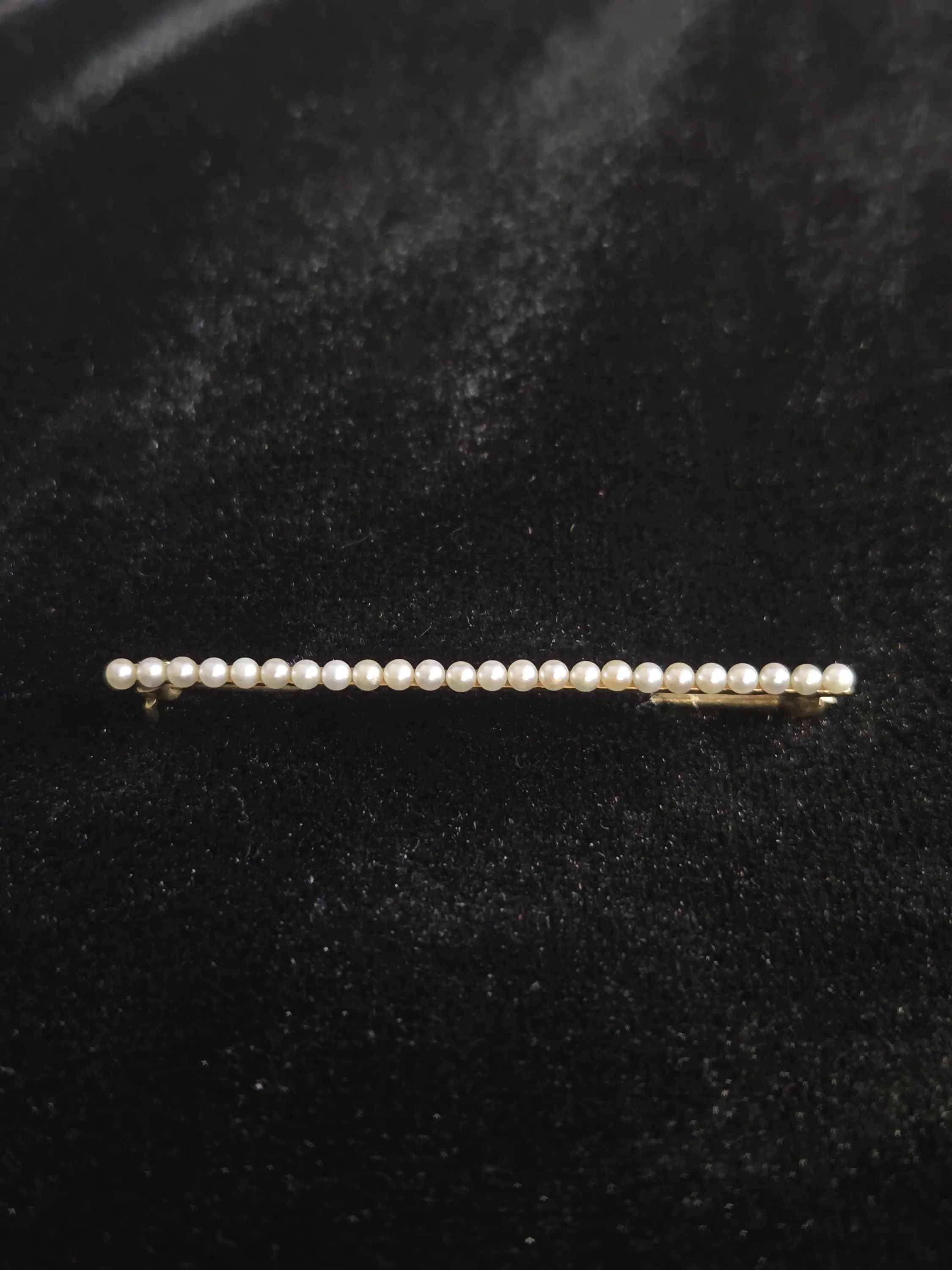 Edwardian 14K Gold Seed Pearl Brooch | Antique Bar Pin, c. 1905 - image 3