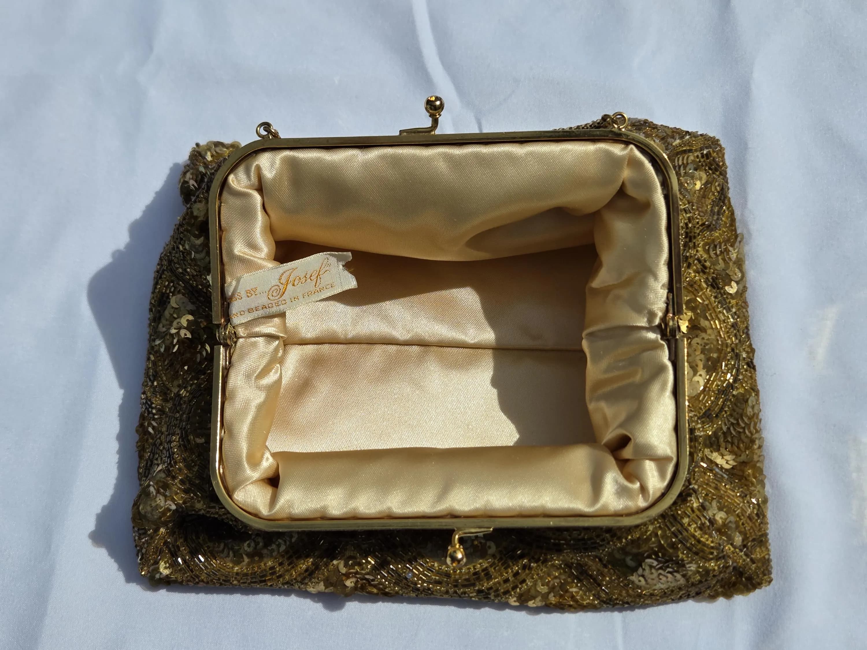Vintage Gold Sequin Beaded Clutch Bag with Compact – Made in France 1950s Evening Bag - image 4