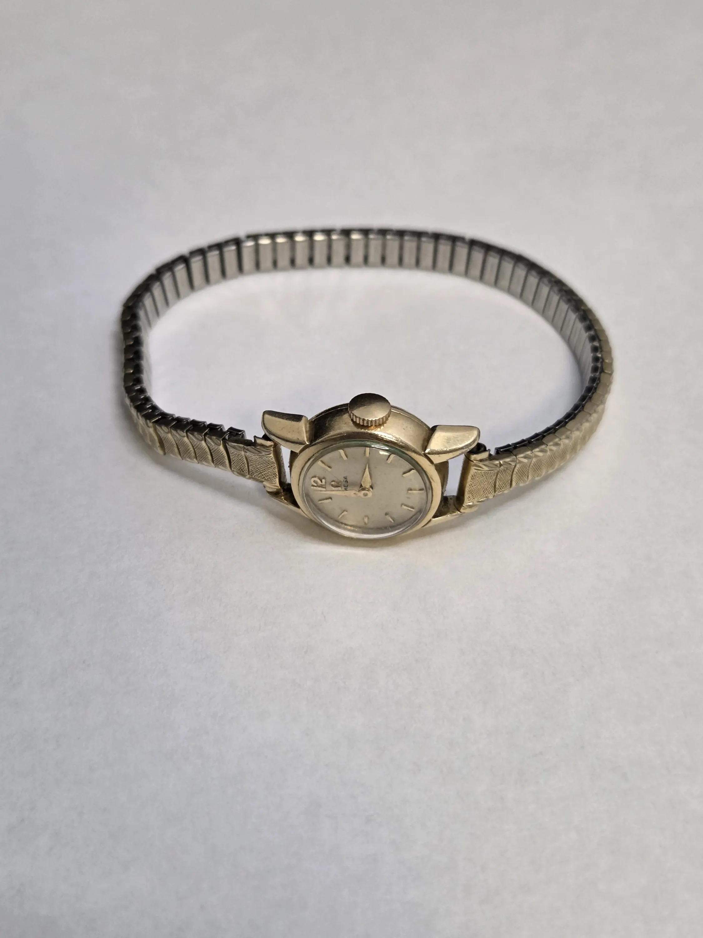 Omega Ladies Vintage 1960's Manual Wind Mechanical Watch Rolled Gold - image 4