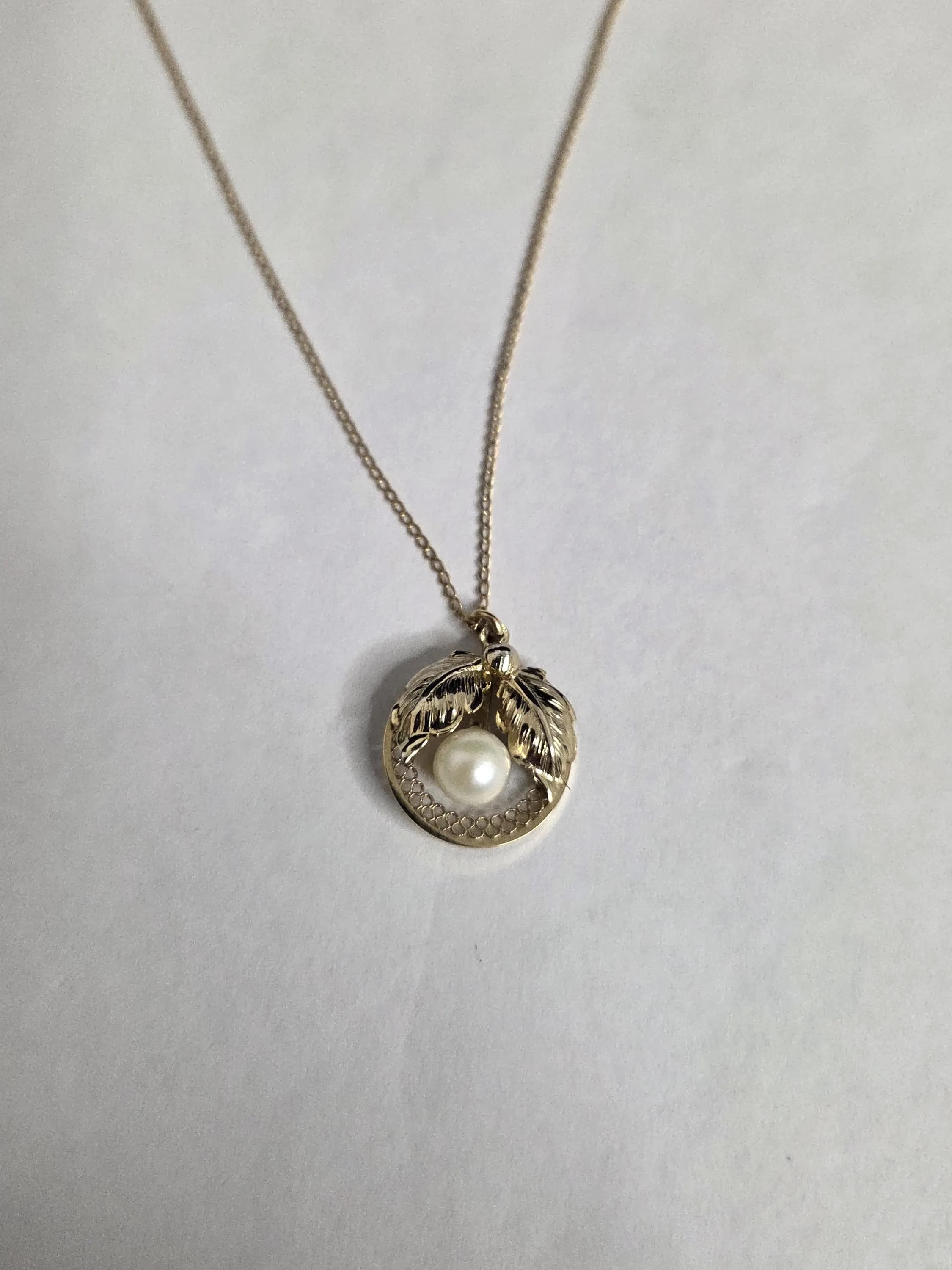 Vintage Child’s Pearl Necklace – 14k Gold Chain – Christening / Baptism Keepsake - image 5