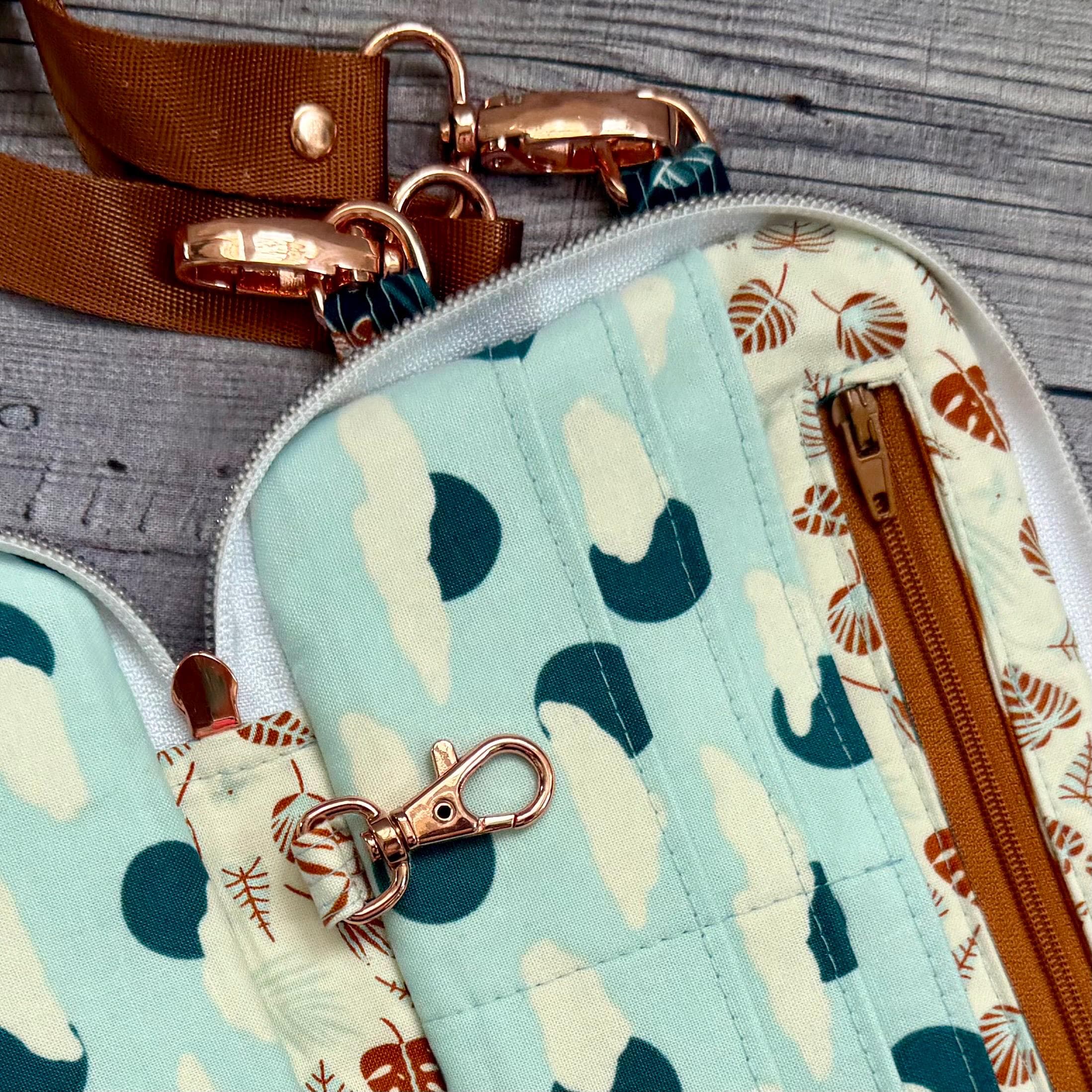 Safari Crossbody Wallet: Tiger Print, Cotton & Steel, Rose Gold Hardware - image 5