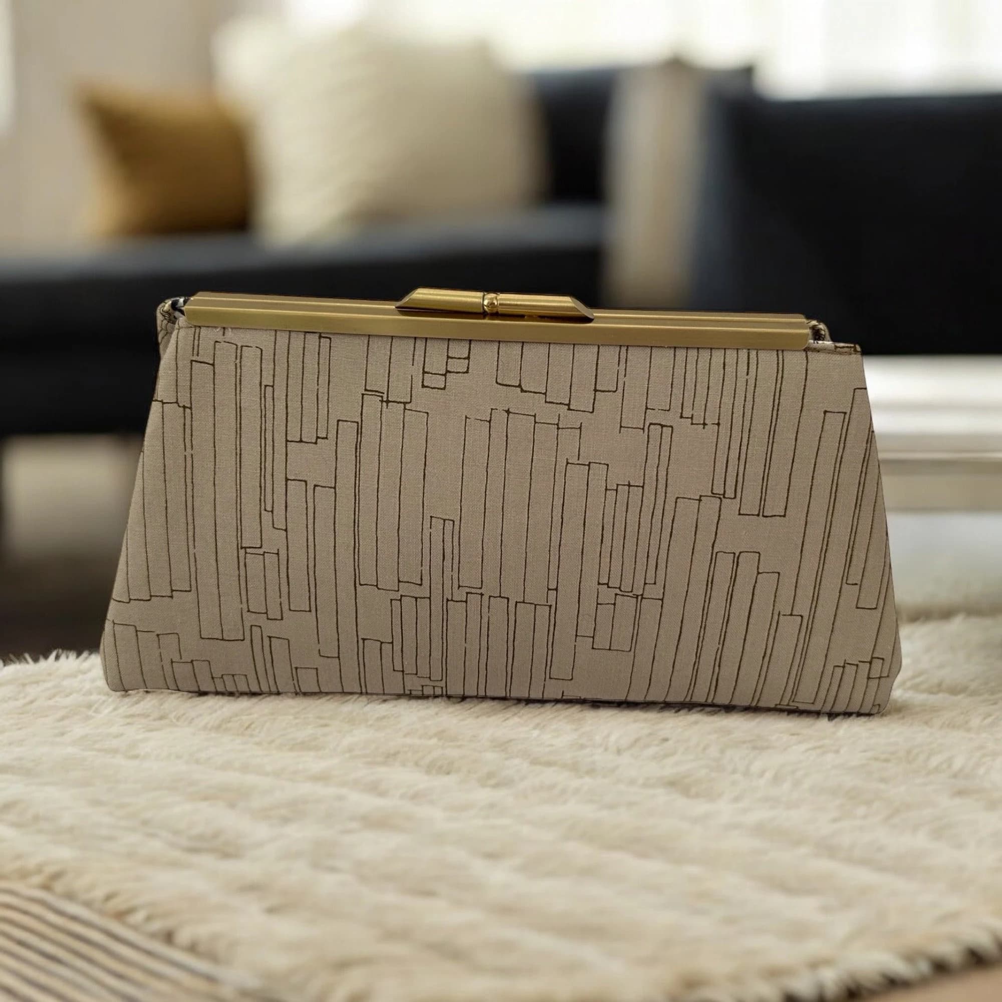 Neutral Kiss Lock Clutch: Handmade Crossbody Evening Bag