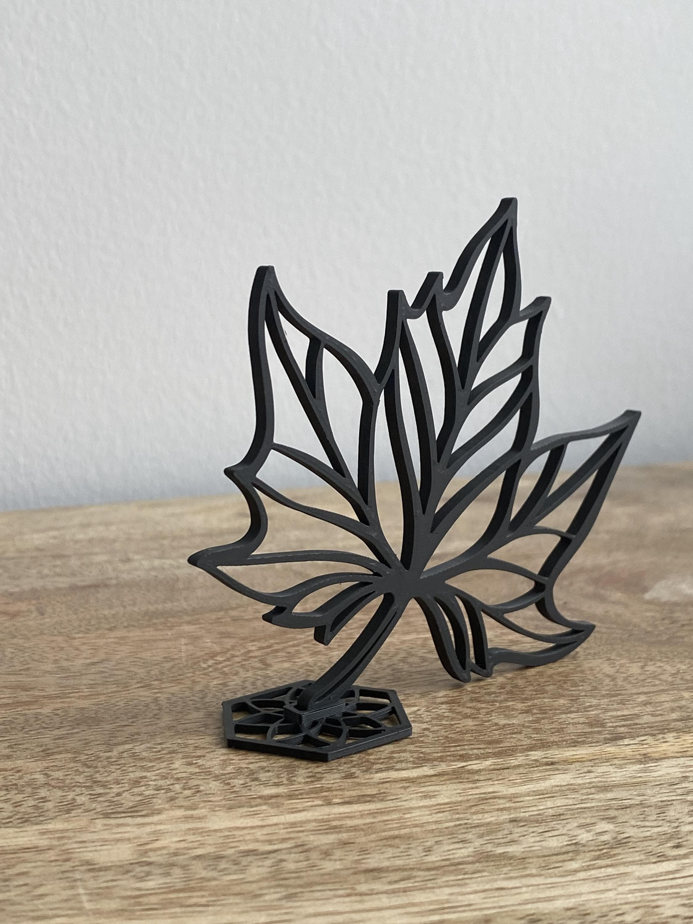 Maple Leaf 3D Decor | Canadian Fall Decor | Nature Sculpture | Autumn Home Decoration - image 4