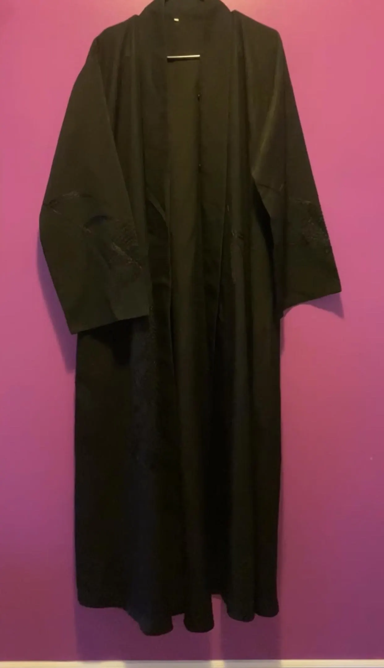 Women’s Thrift Abayas - image 4