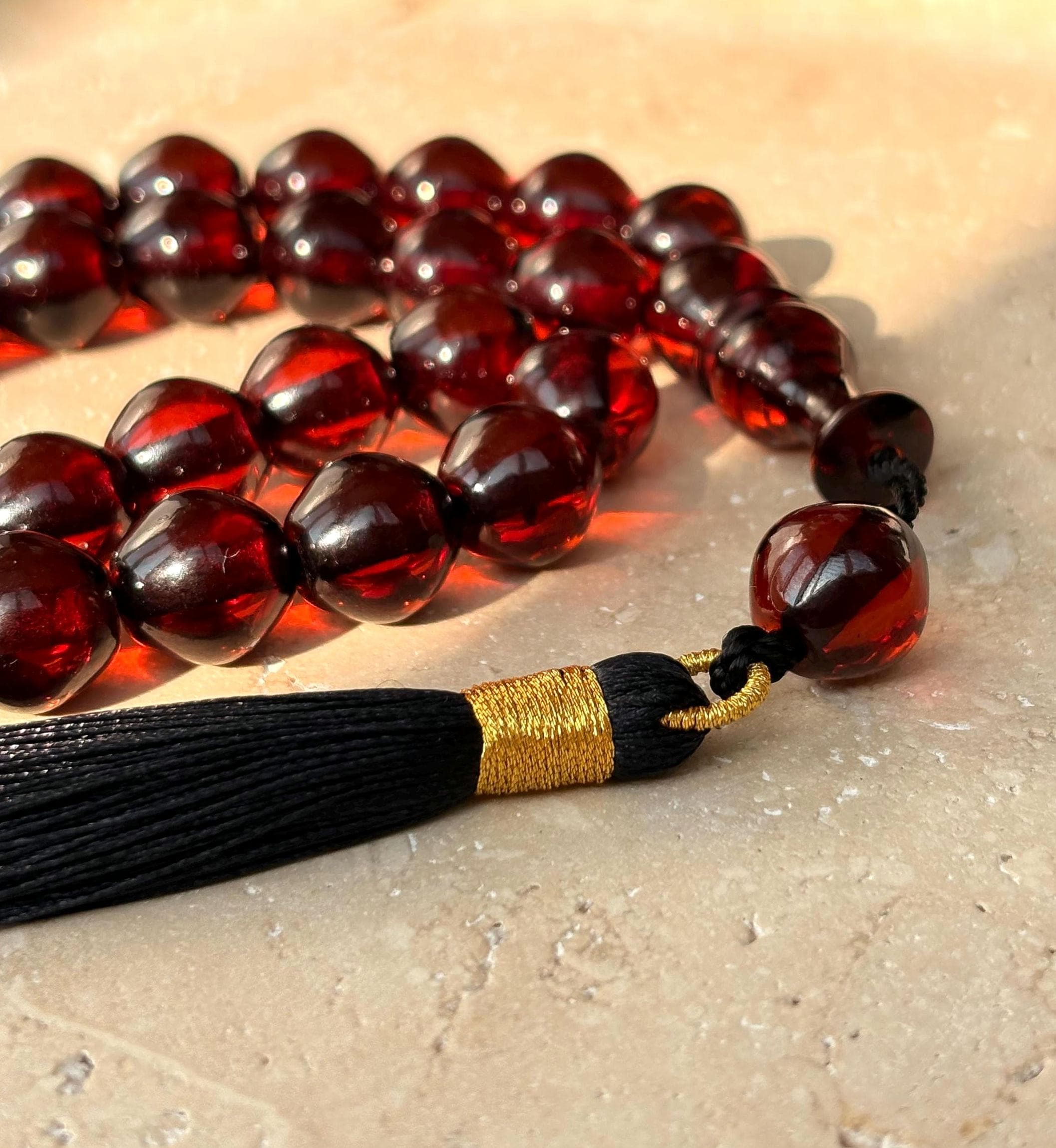 Pressed Amber Style Tasbih – 33 Resin Islamic Prayer Beads, Muslim Rosary - image 3