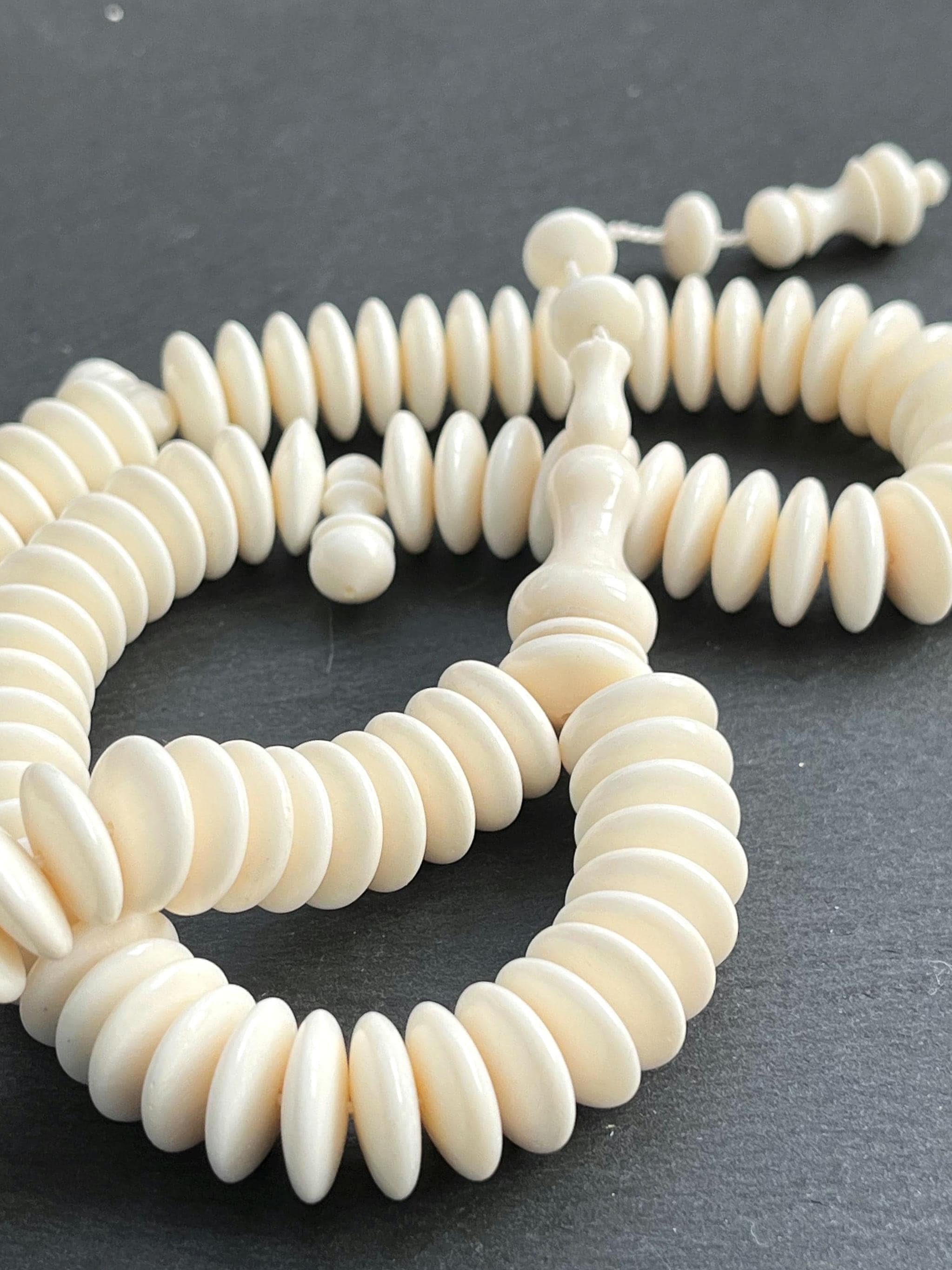 Handcrafted Camel Bone Prayer Beads: 99-Bead Islamic Tasbih - image 4