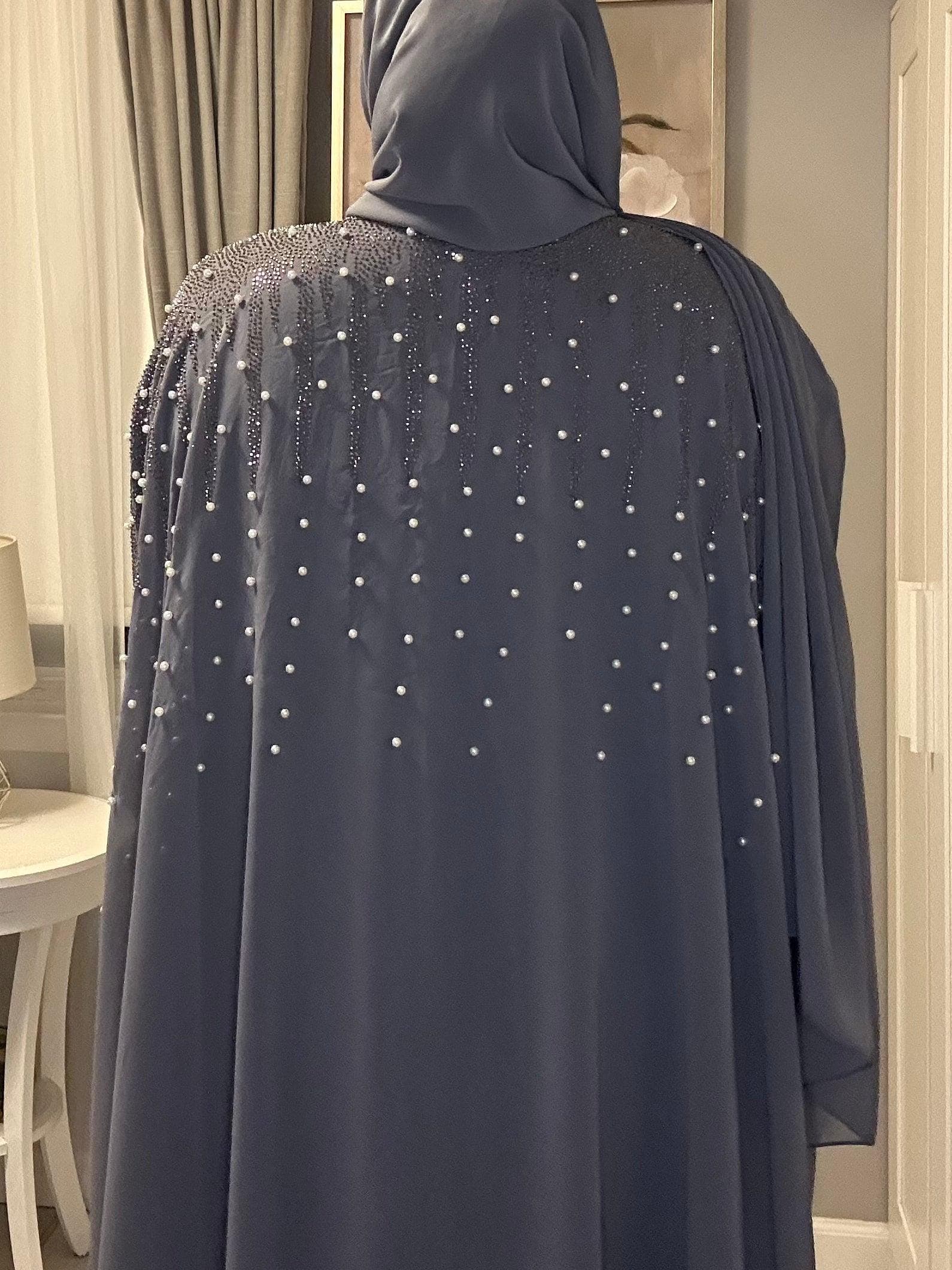 Lujain Abaya - Silver Gray