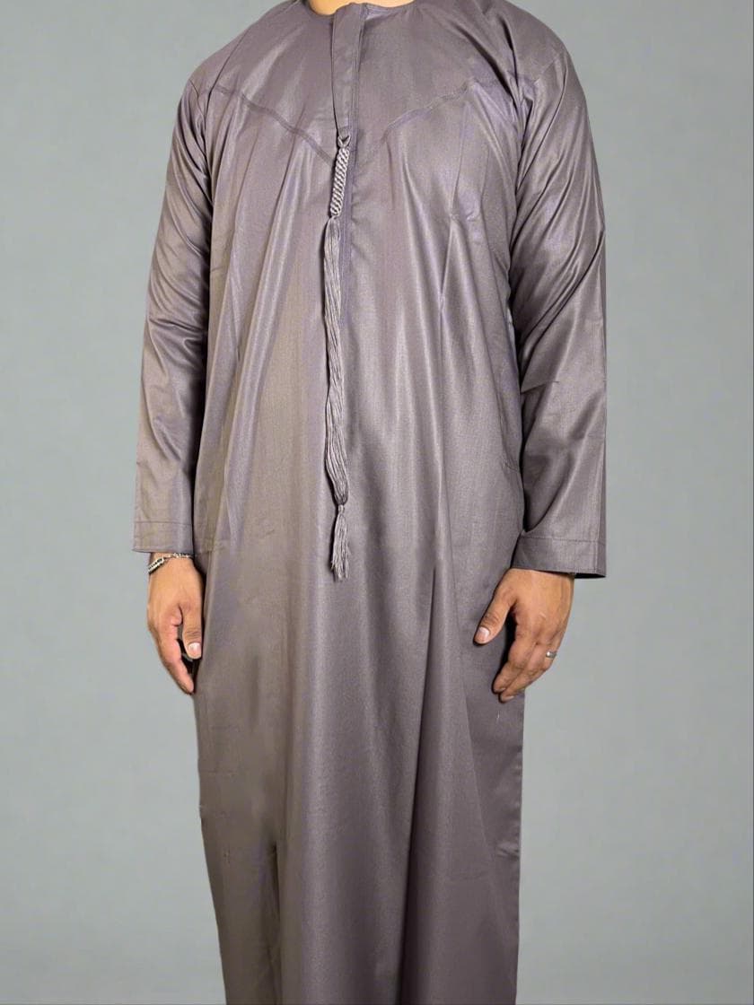 Emirati Thobe