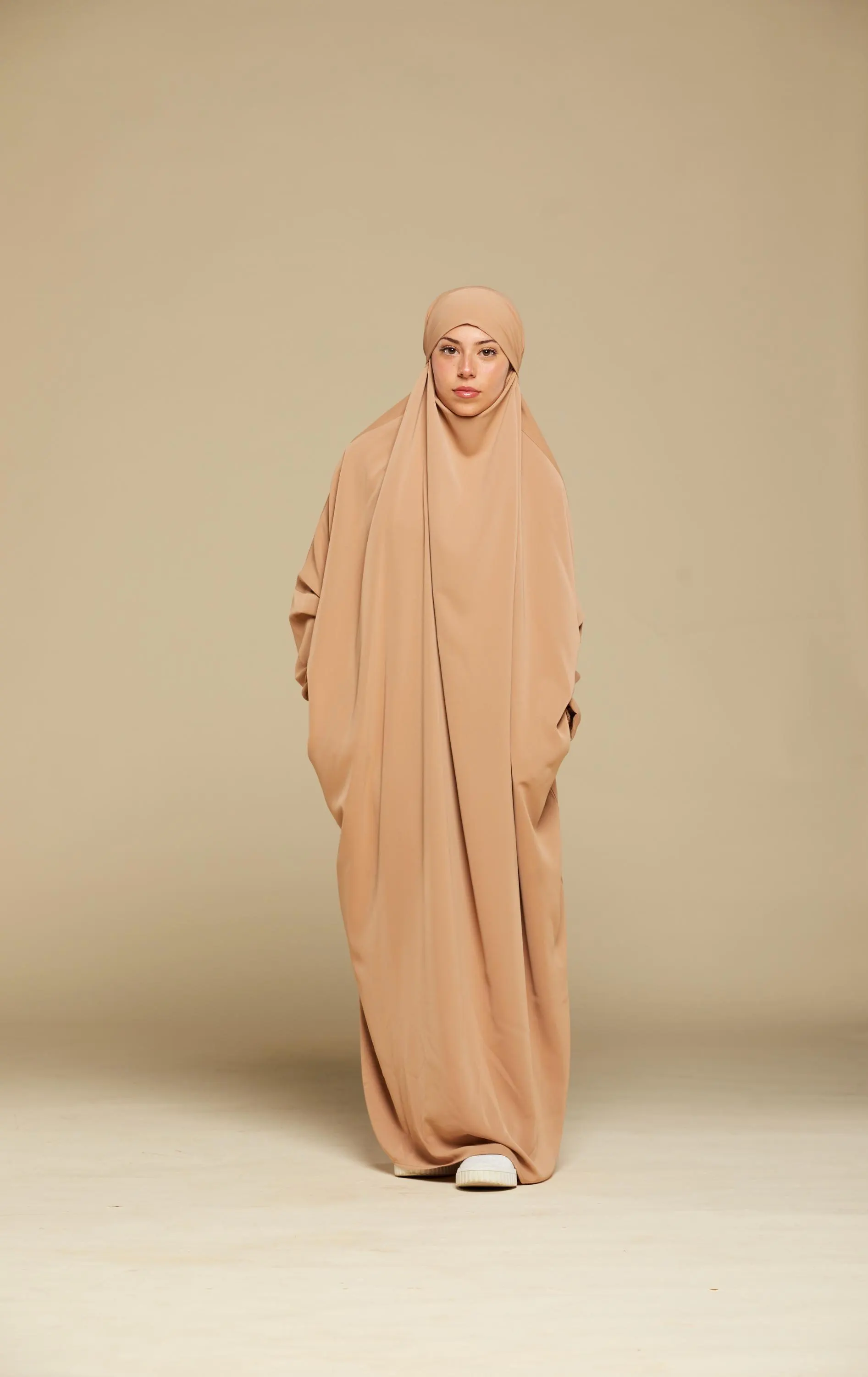 Caramel Prayer Dress: Lightweight Comfort, Deep Pockets