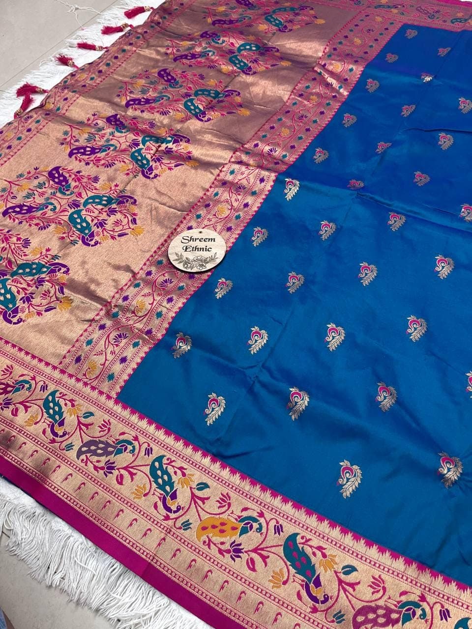 Handmade Paithani Silk Saree: Meenakari Peacock Pallu, Maharastrian Wedding - image 4
