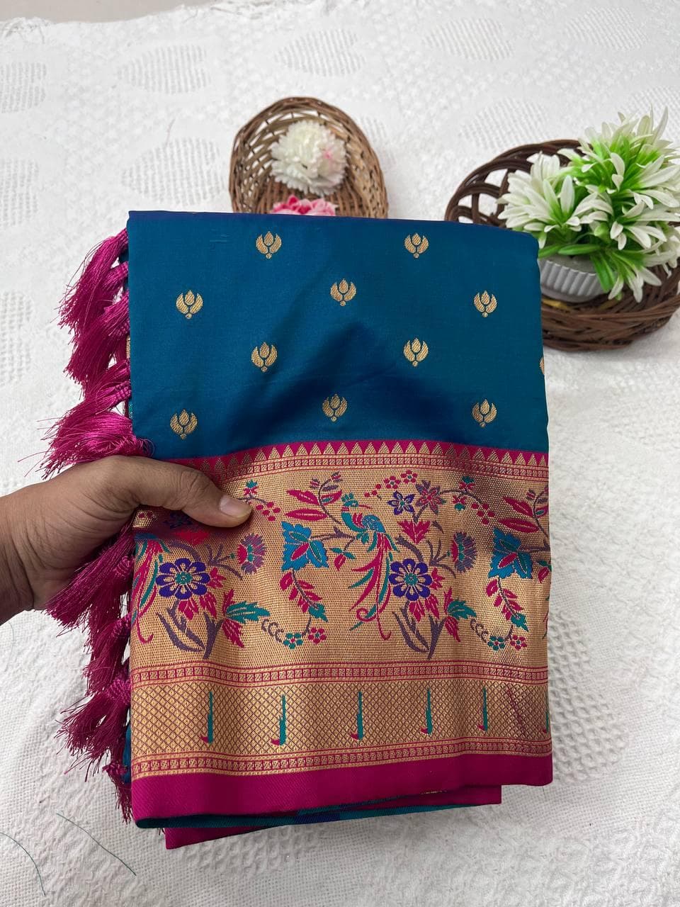 Handwoven Paithani Silk Saree with Golden Zari & Meenakari Peacock Pallu - image 4
