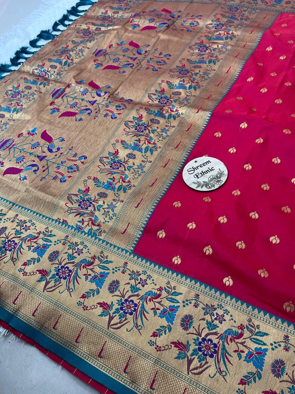 Soft Paithani Silk Saree Lightweight Bridal Zari Peacock Pallu Saree - image 4