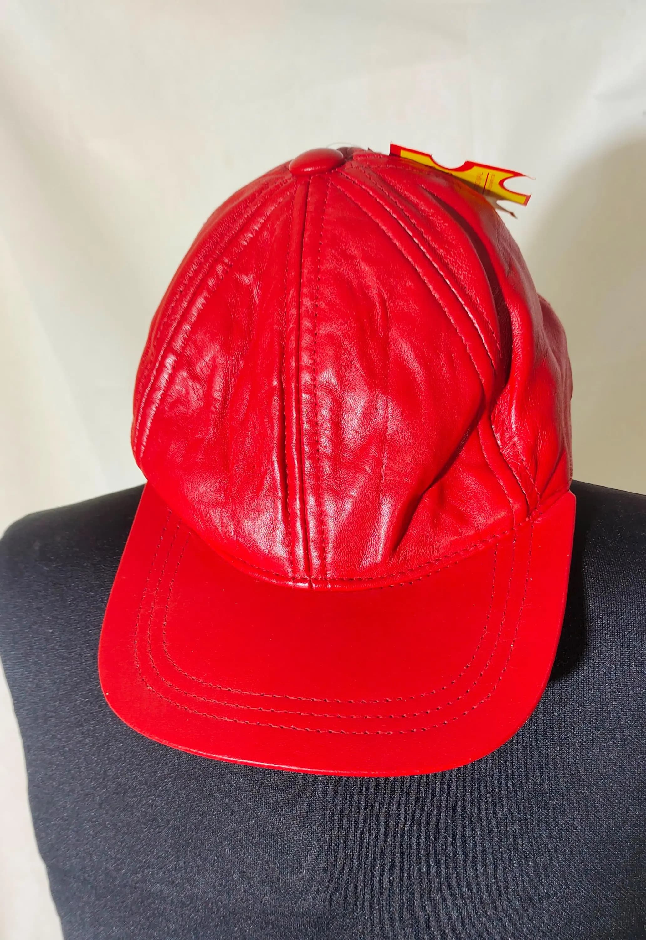 Leather baseball cap: sheep leather, adjustable, unisex - image 4
