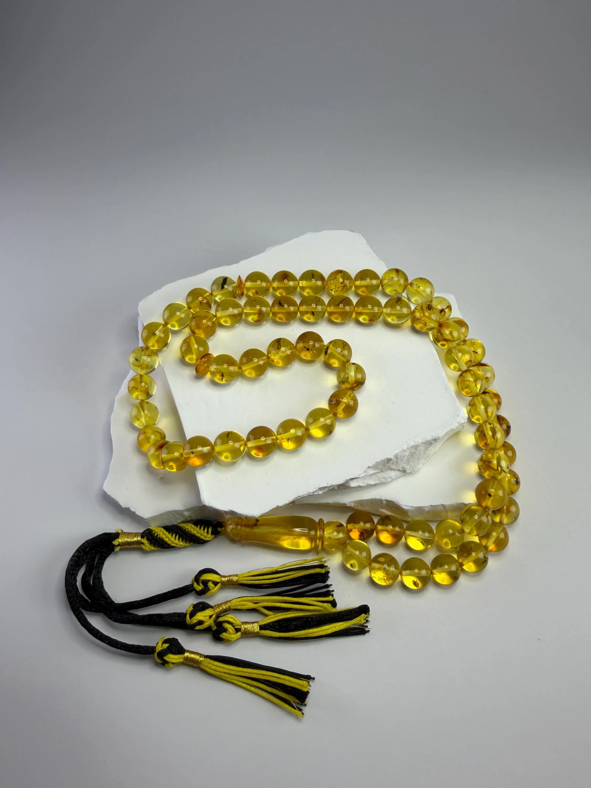 Insect Amber Tasbih 33 Beads – 9.6mm Golden Inclusion Prayer Beads – Unique Misbaha