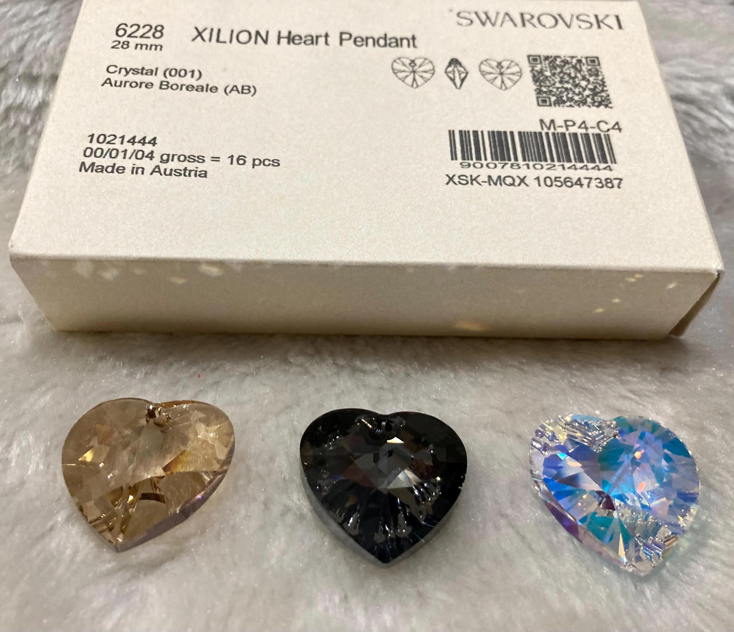 28mm Heart Swarovski Crystal Pendant 6202 AB 6228 Colours Loose Beads Jewelry Making Love Pendant top drilled - image 4