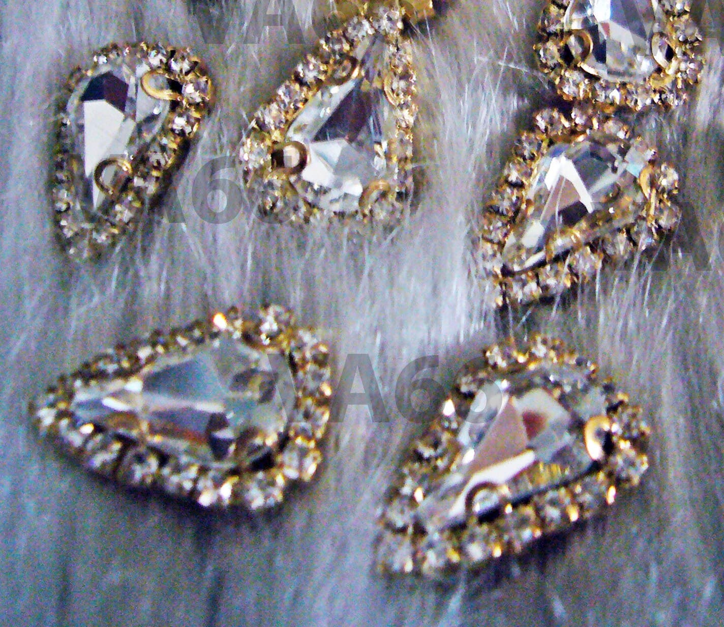 Teardrop Sew On Rhinestones Crystal Clear 13mm x 18mm DIY 4 hole Gold Montee Faceted 8pc Button Rhinestone Beads sewing  jewelry Findings