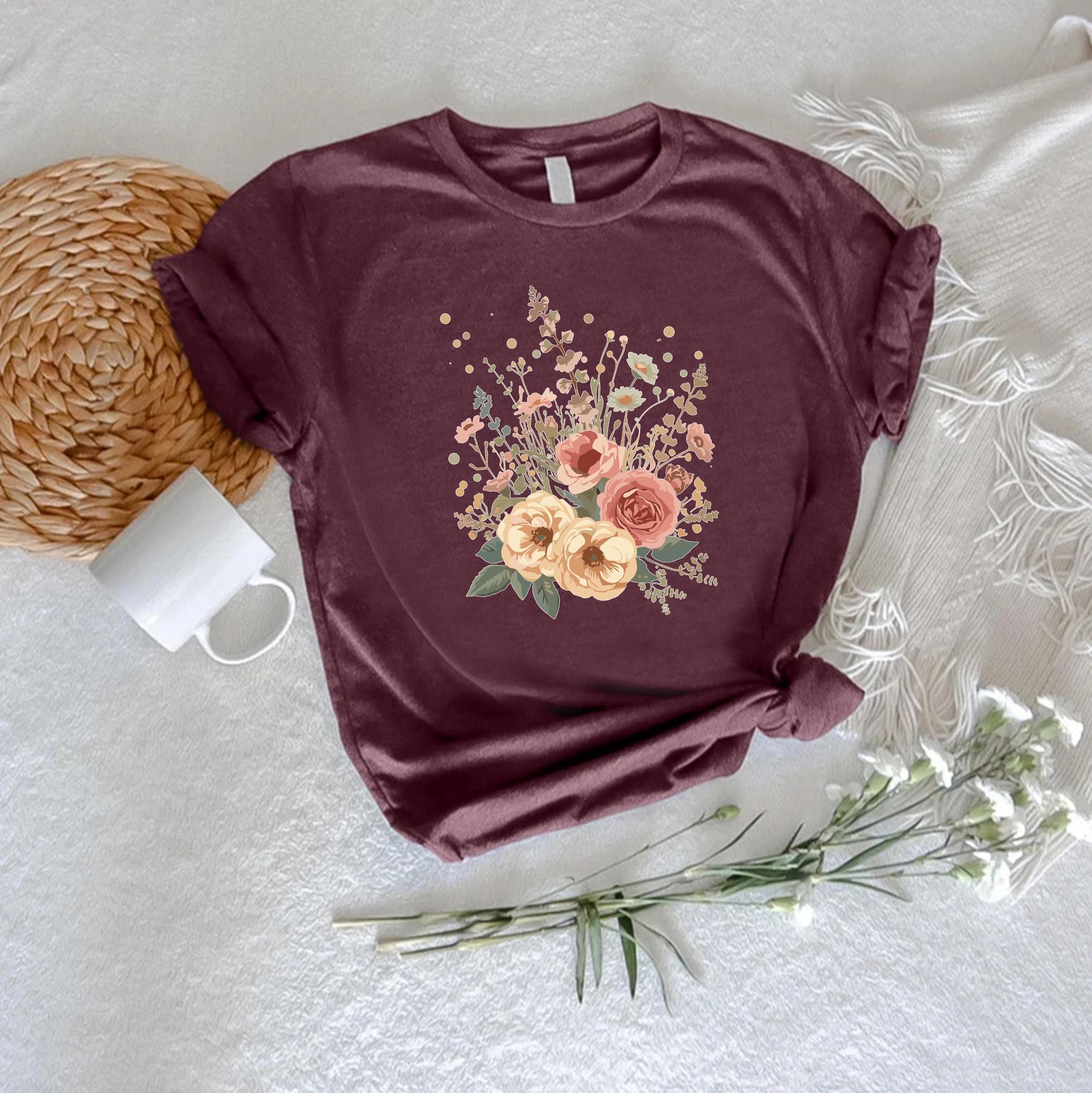 Vintage Floral Bouquet Shirt, Cottagecore Flower Tee, Wildflower Graphic T Shirt