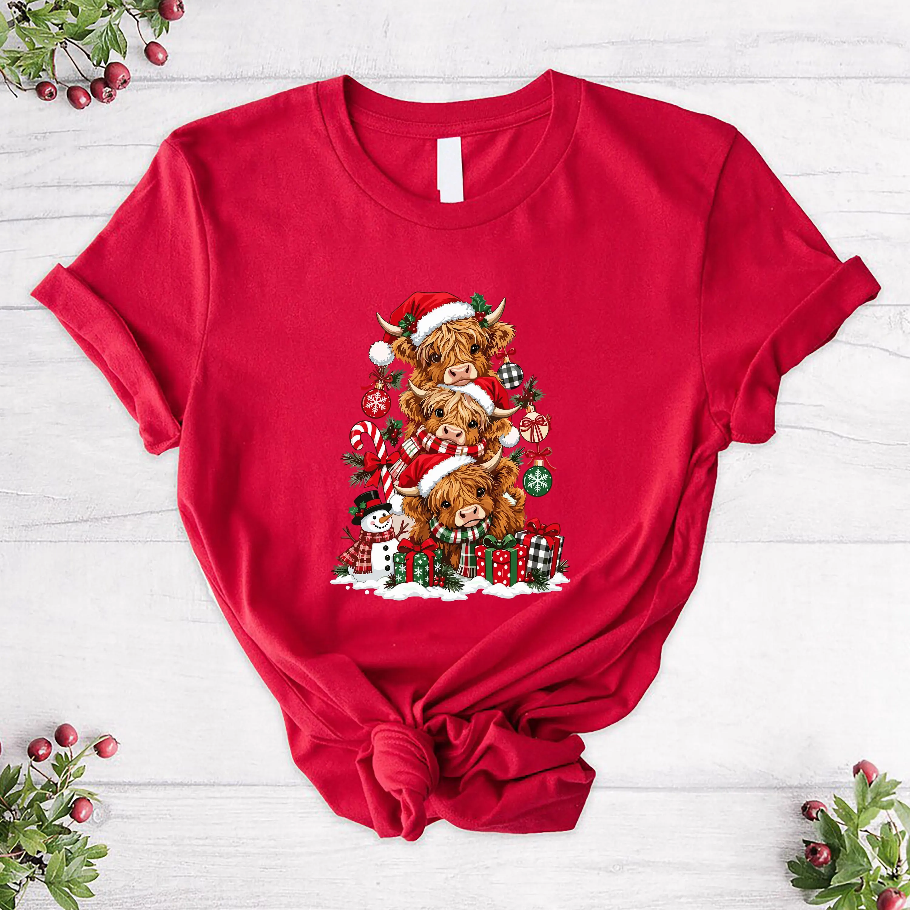 Highland Cow Christmas Shirt,Cute Holiday Cow Tee,Farmhouse Xmas Gift
