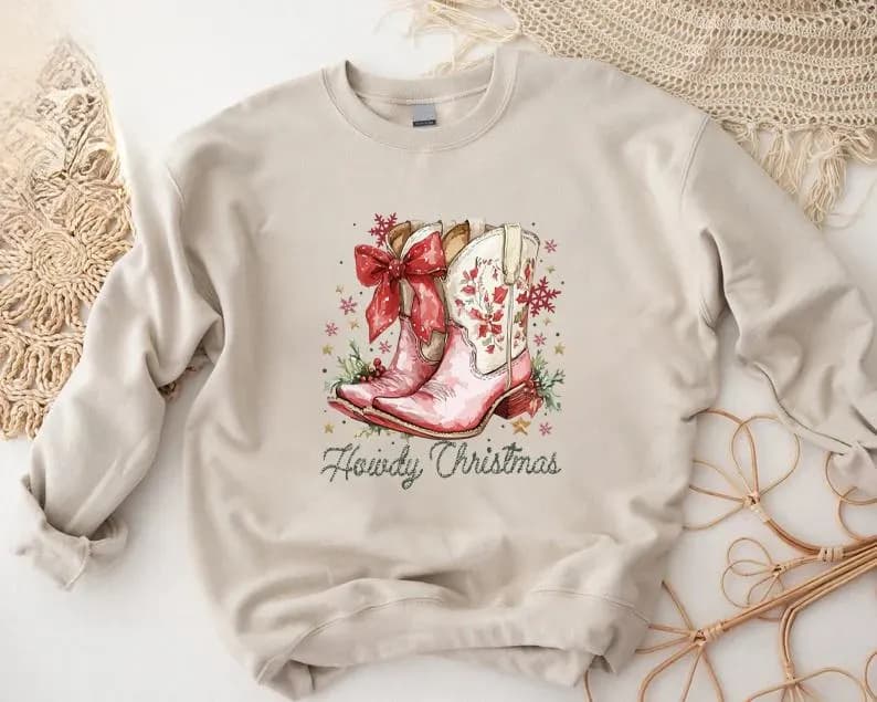 Howdy Christmas Sweatshirt , Western Holiday Cowgirl Boots Graphic Pullover in White, Festive Country Christmas Outfit