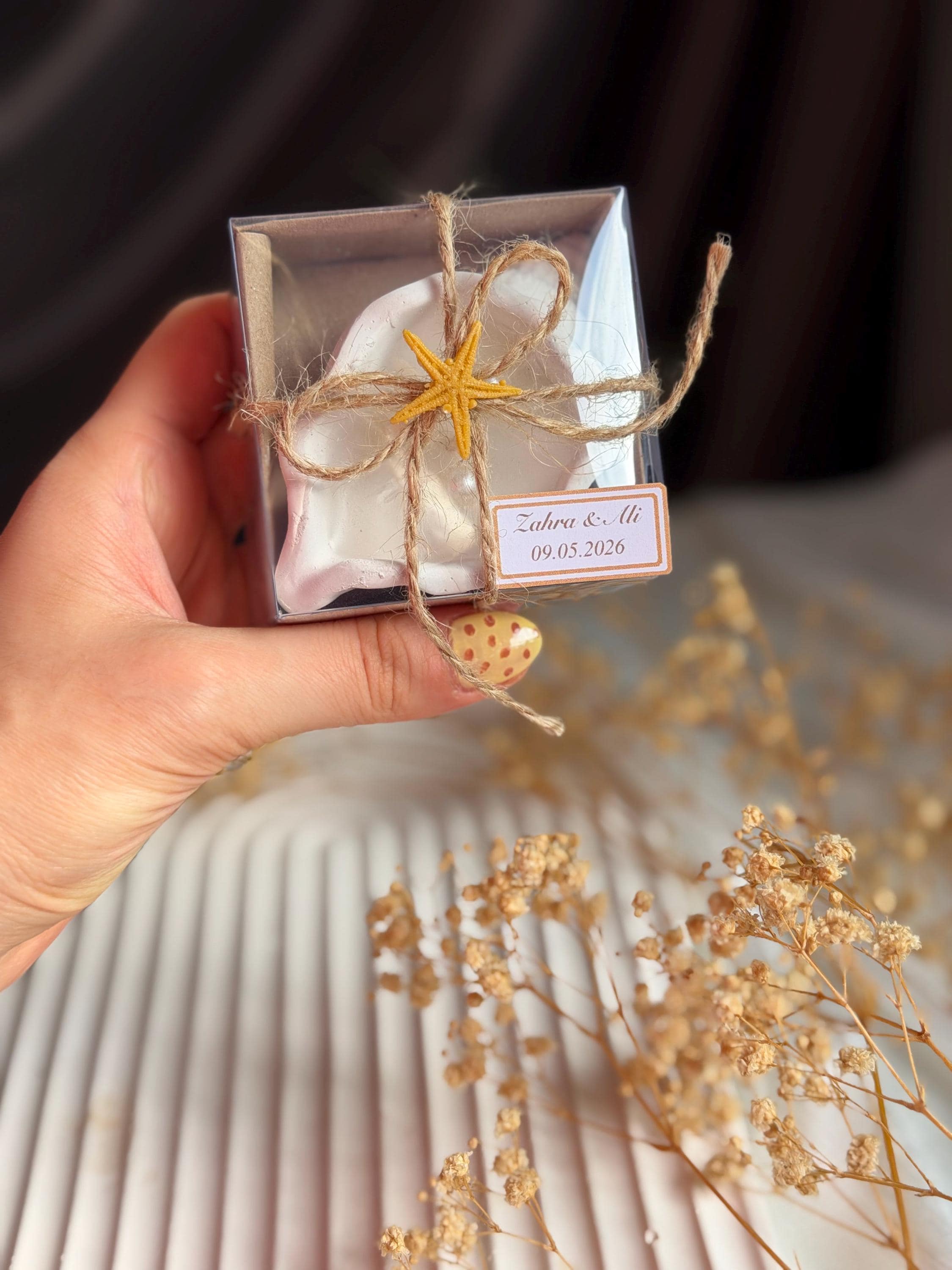 Seashell Candle Wedding Favor, Personalized Luxury Guest Favors, Bridal Shower Favors, White Wedding Favors, Cute Candle Favors, Custom Gift