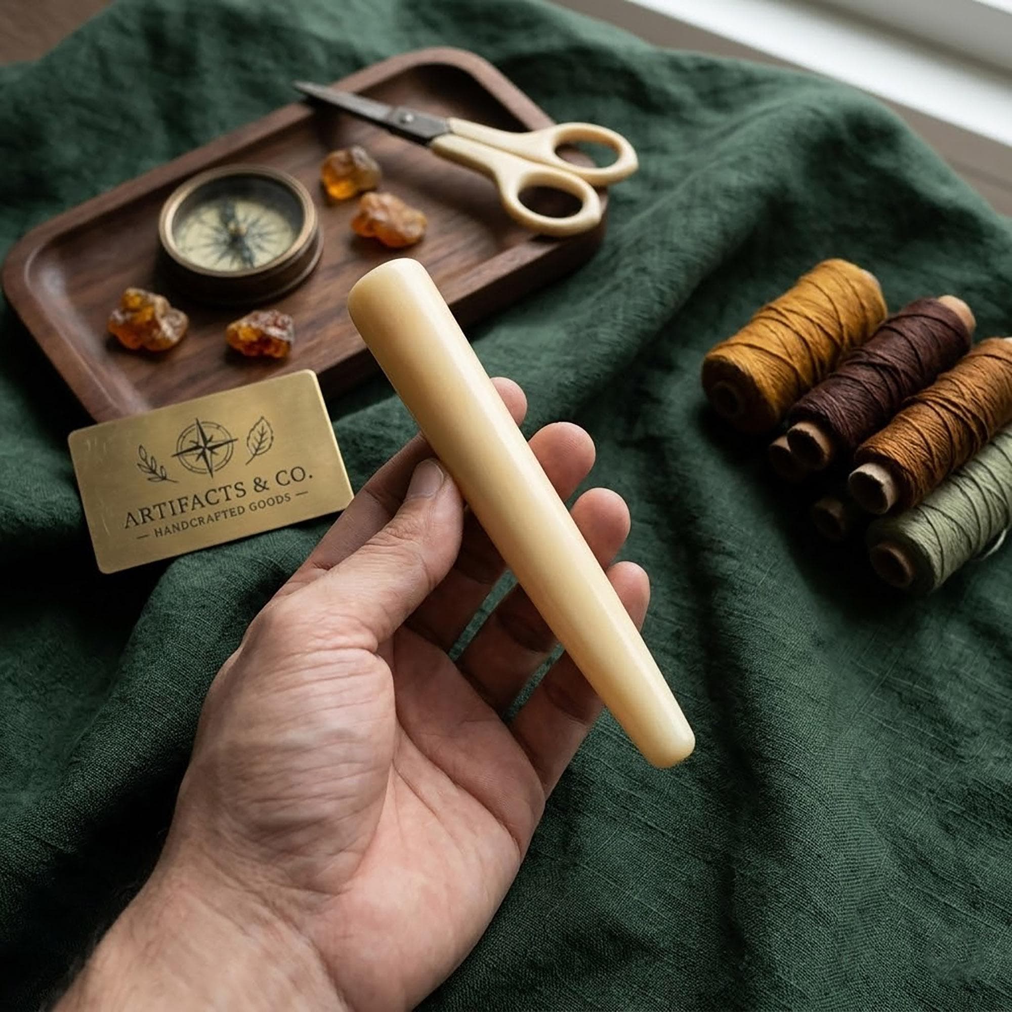 Hand-Carved Flower Bone Smoking Pipe - 7-8cm Vintage Style Tobacco Holder Artisanal Floral Carving Bone Accessory -  Handcrafted Gift - image 5