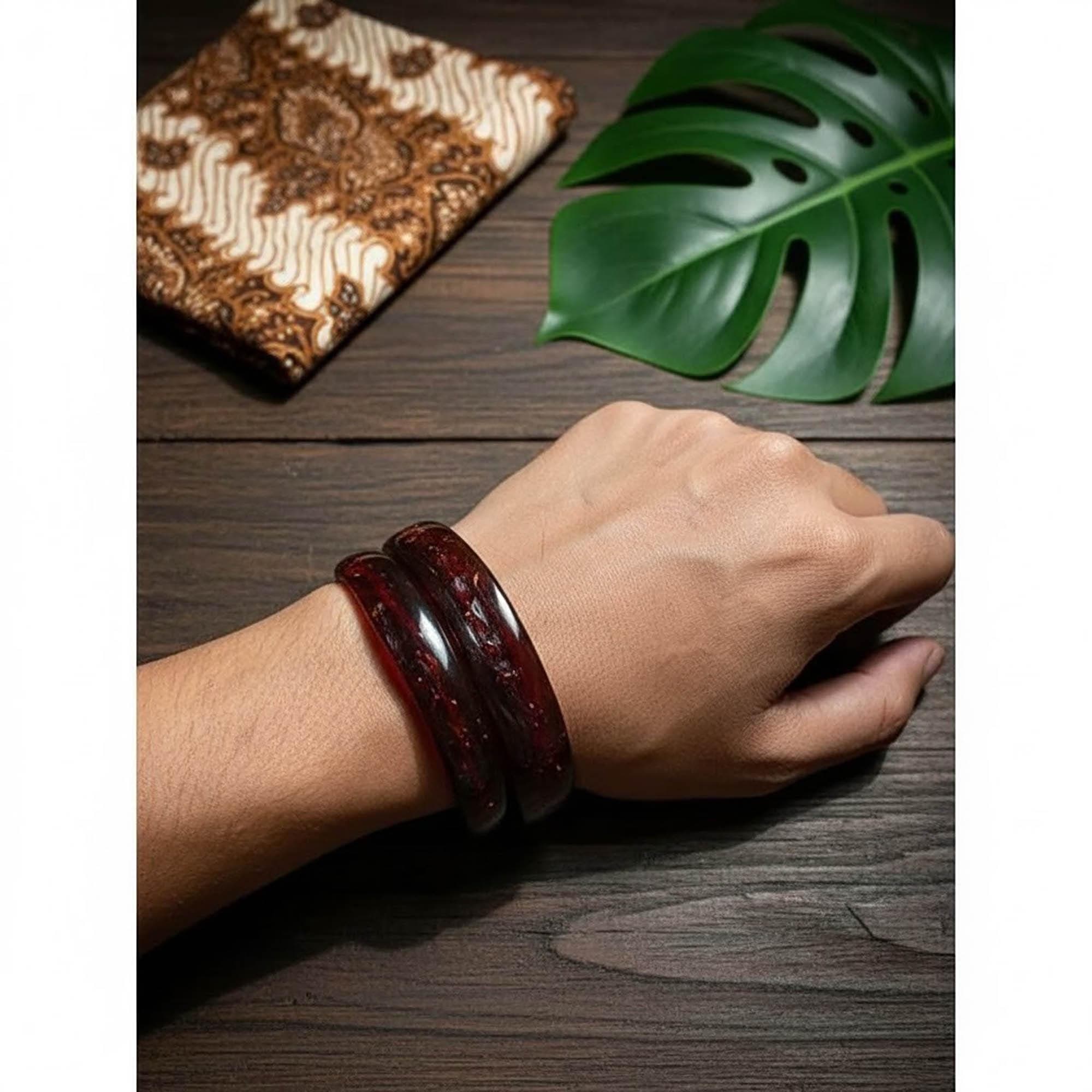 Red Sandalwood Bangle Bracelet, Natural Wood Jewelry