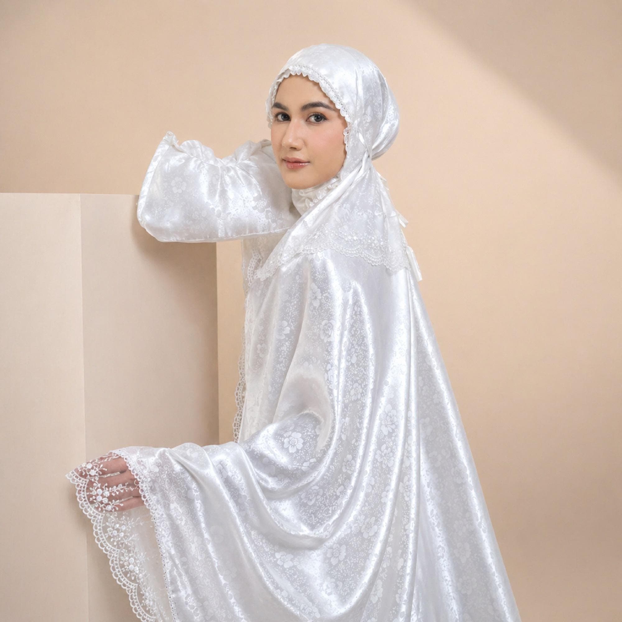 Luxury Silk Mukena Set Khalisa Lace Prayer Outfit Women - image 3