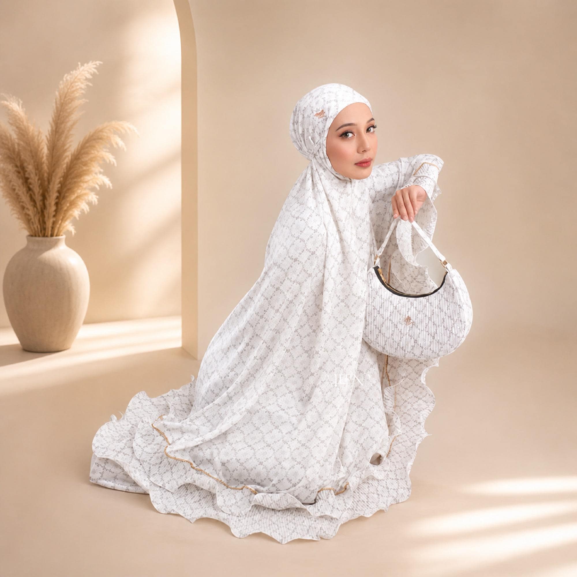 Luxury Silk Mukena 2in1 Prayer Set Elegant Muslim Women - image 4