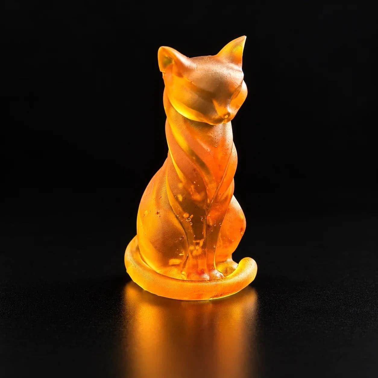 Made in USA Natural Baltic Amber Slender Sitting Cat Figurine, 8 cm Golden Cat with Curled Tail, Shelf Decor, Birthday, Christmas & Stocking