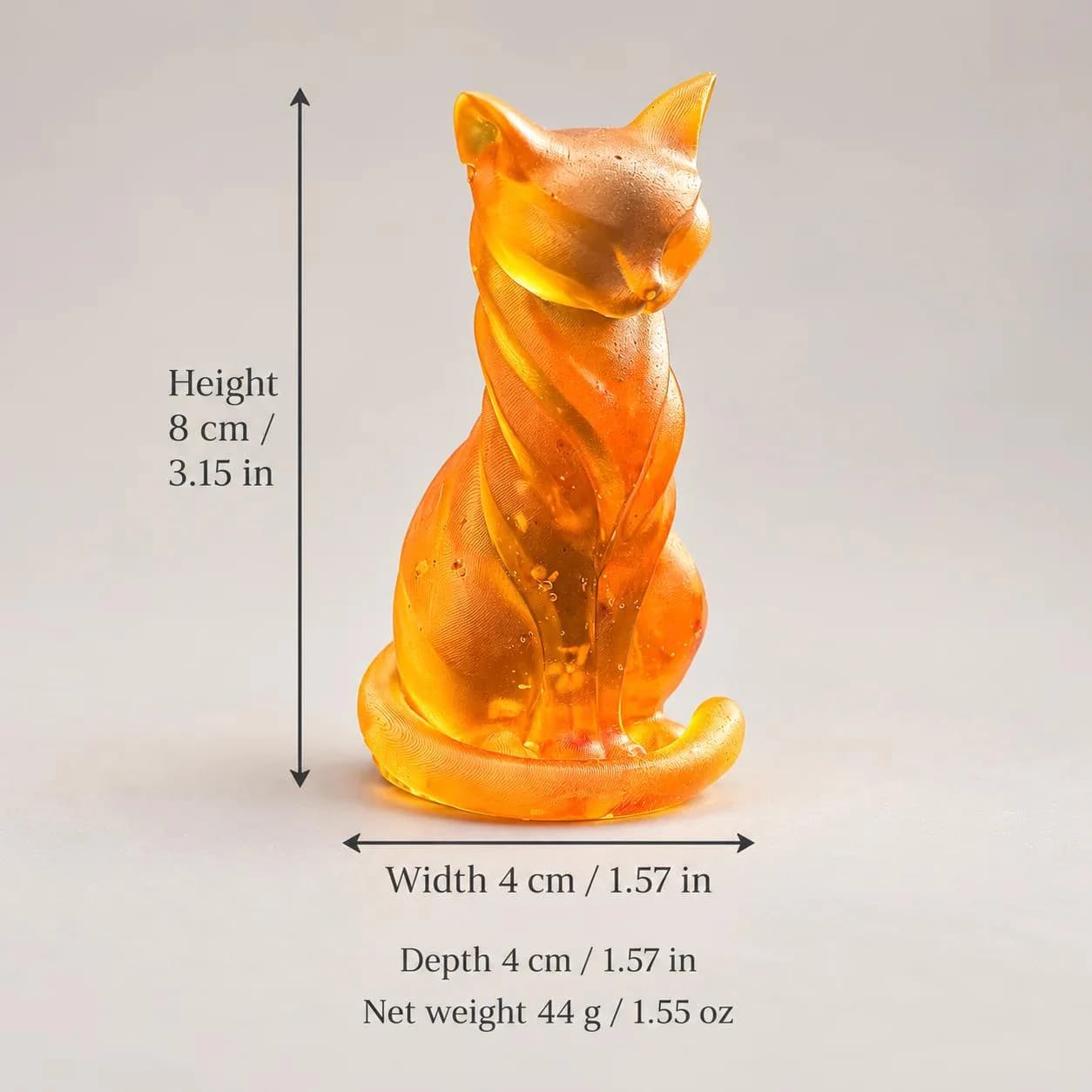 Slender cat figurine dimensions: height 8 cm (3.15 in), width and depth 4 cm (1.57 in), net weight 44 g (1.55 oz)