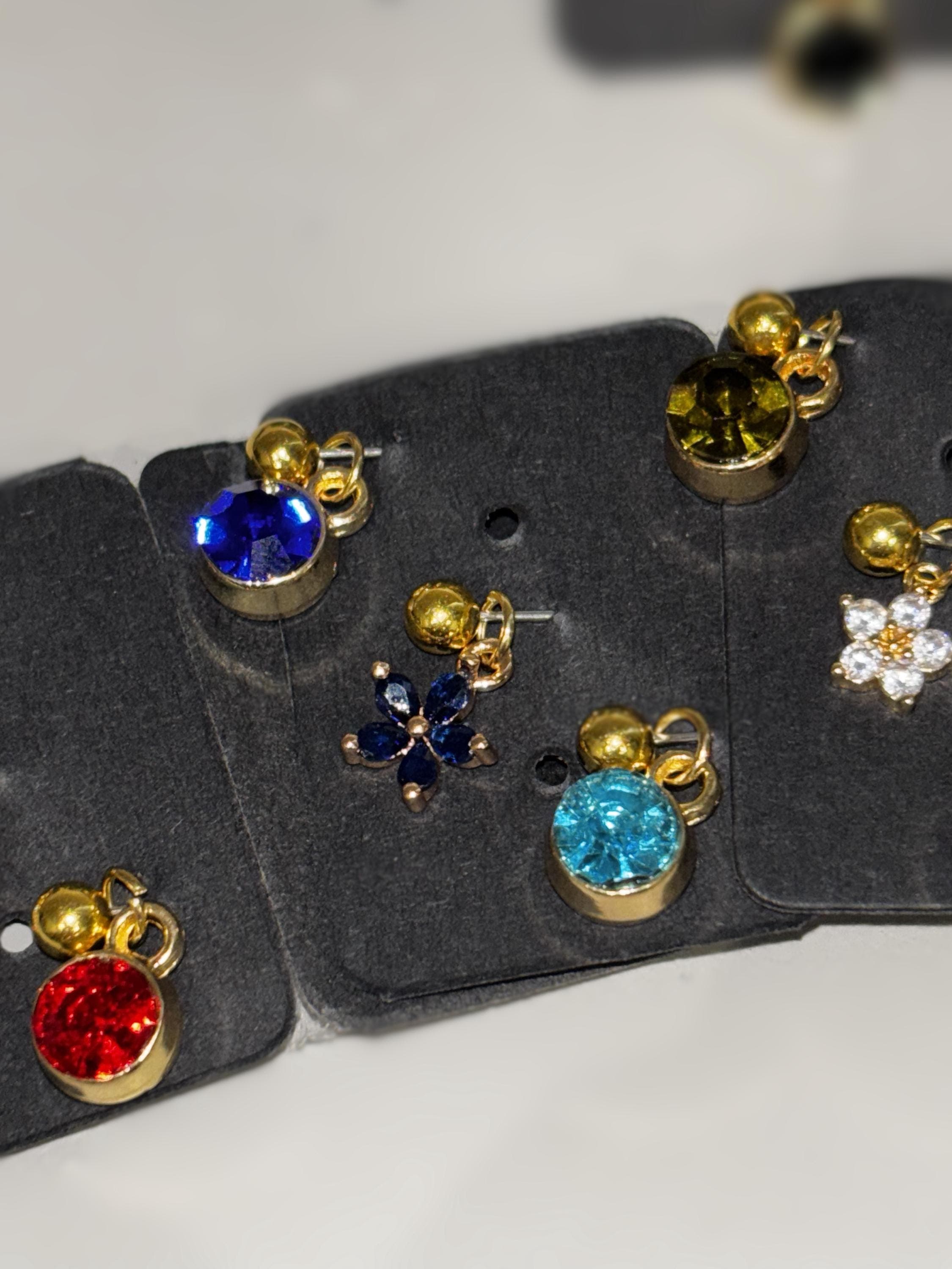 Hijab Pins with Charms - image 5