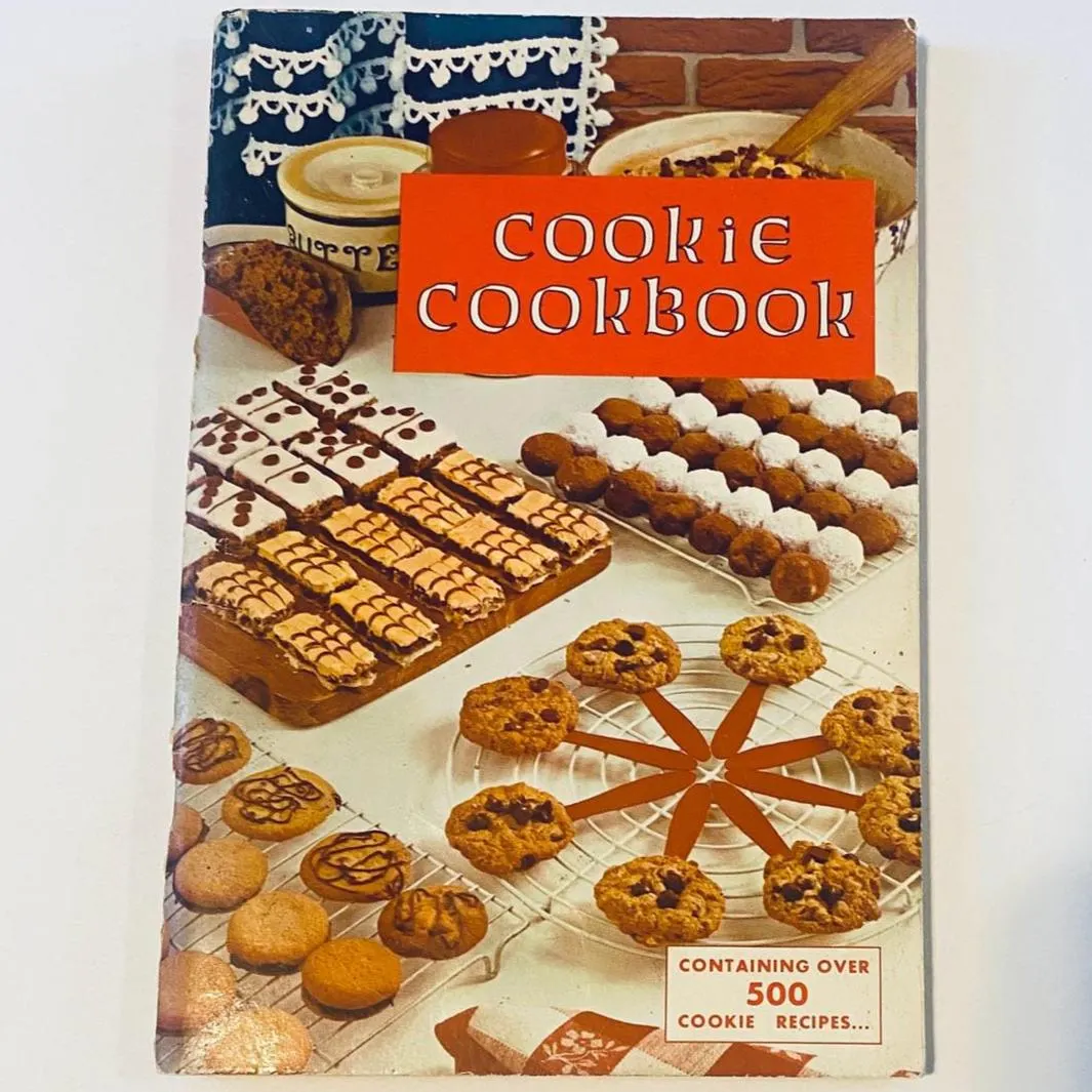 Cookie Cookbook, Baking Recipes, 1960s, Includes Recipe from Mrs. Lyndon B Johnson