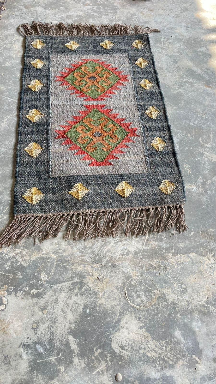 Small Boho Kilim Rug, Tribal Geometric Accent Rug, Handwoven Style Southwestern Carpet, Rustic Farmhouse Decor, Mini Area Rug with Fringe - image 5