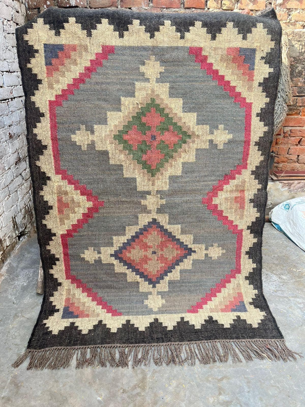Handmade Wool Jute Boho Rug, Southwestern Tribal Geometric Area Rug, Rustic Farmhouse Living Room Carpet, Bohemian Floor Rug with Fringe - image 4