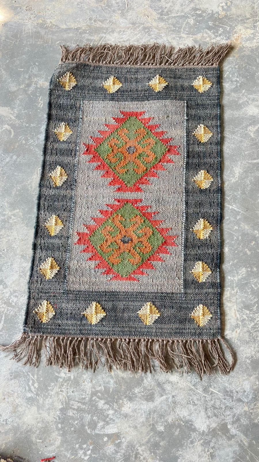 Small Boho Kilim Rug, Tribal Geometric Accent Rug, Handwoven Style Southwestern Carpet, Rustic Farmhouse Decor, Mini Area Rug with Fringe - image 4