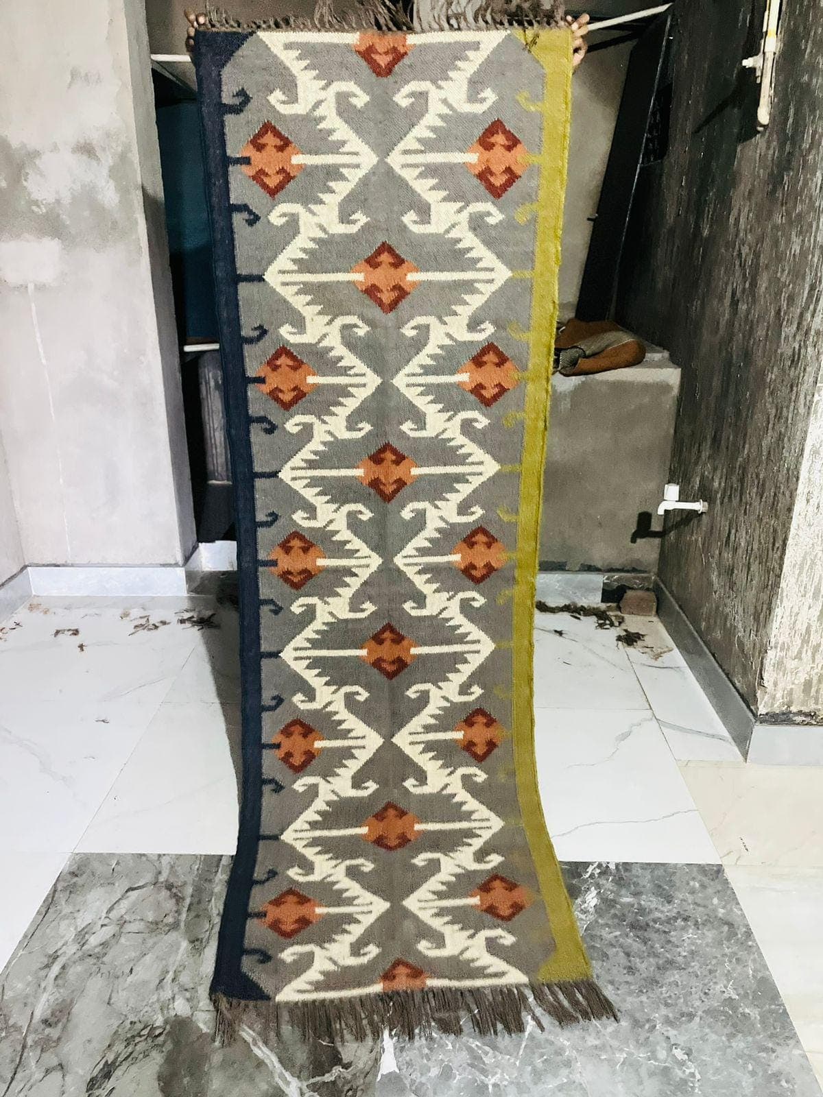 Handwoven Kilim Runner Rug – Vintage Geometric Tribal Carpet, Neutral Gray Wool Hallway Rug, Boho Southwestern Entryway Runner with Fringe - image 5