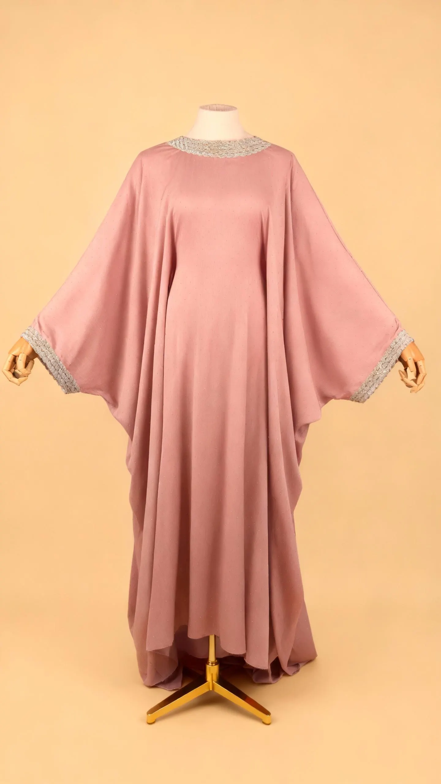 Pink Embroidered Abaya Dress, Luxury Kaftan Gown, Modest Evening Dress, Ramadan Eid Outfit, Wedding Guest Dress