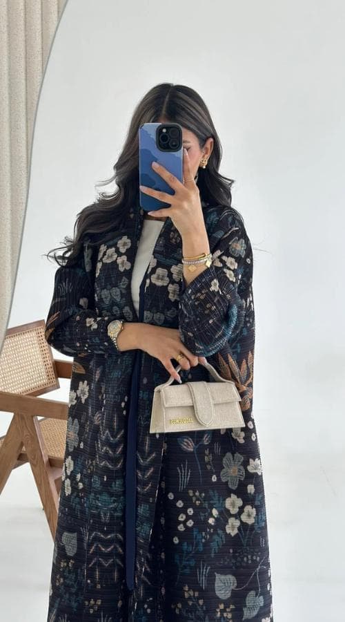 Midnight Blossom Abaya - image 5