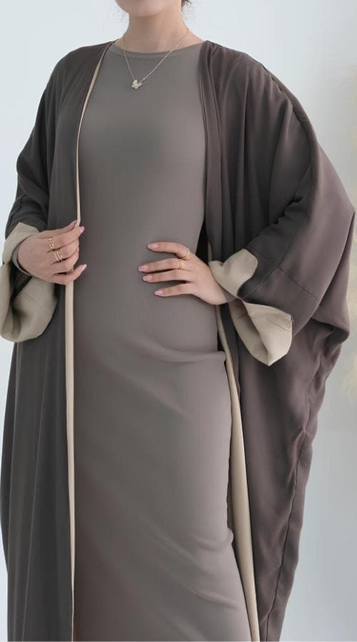 Reversible Grace Abaya - image 3