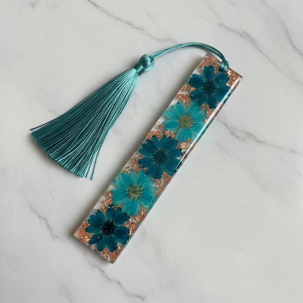 Handmade Resin Floral Bookmark with Gold Flakes & Tassel – Elegant Islamic Gift - image 5