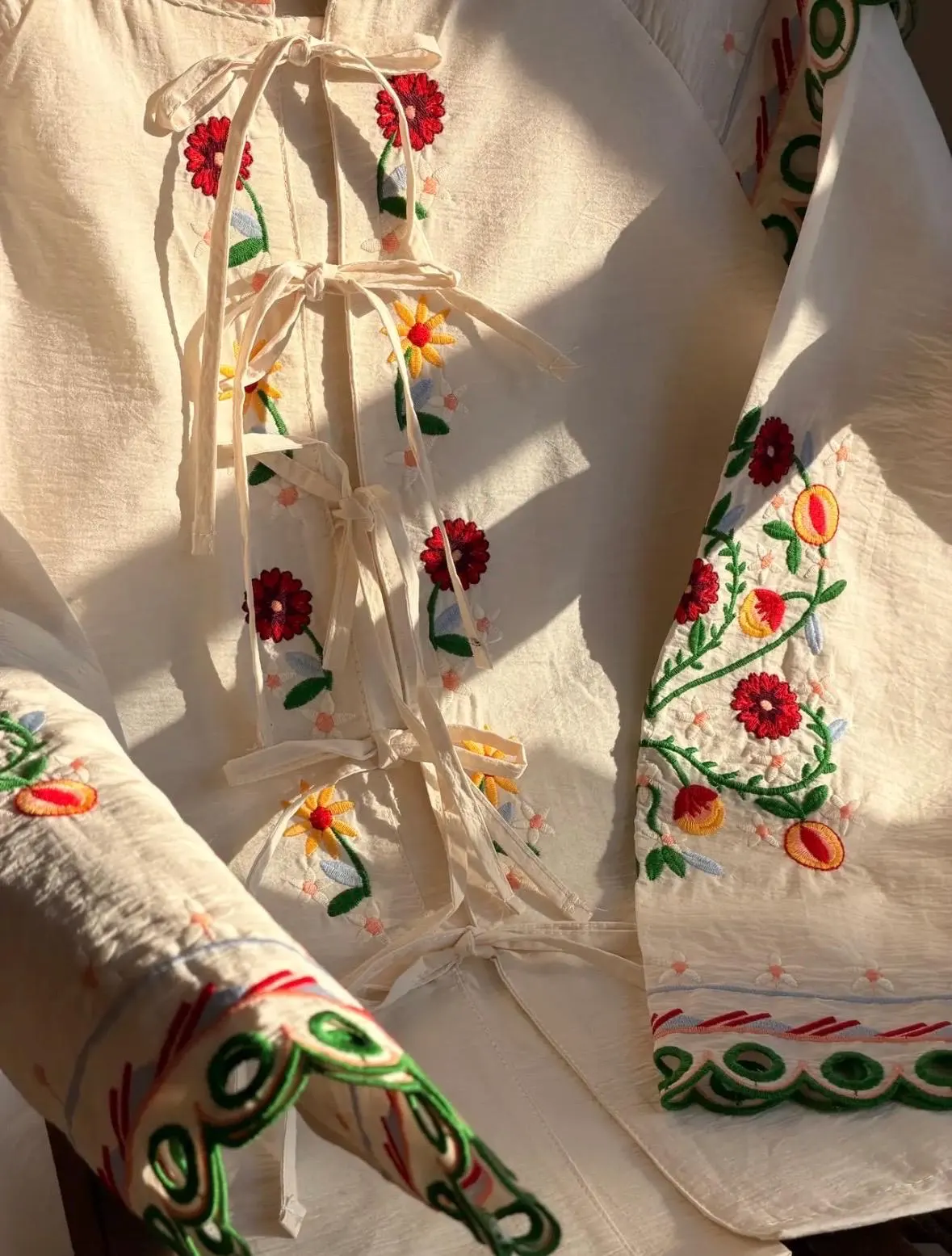 Embroidered Cotton Kimono: Floral, Boho Style (95% Cotton) - image 2