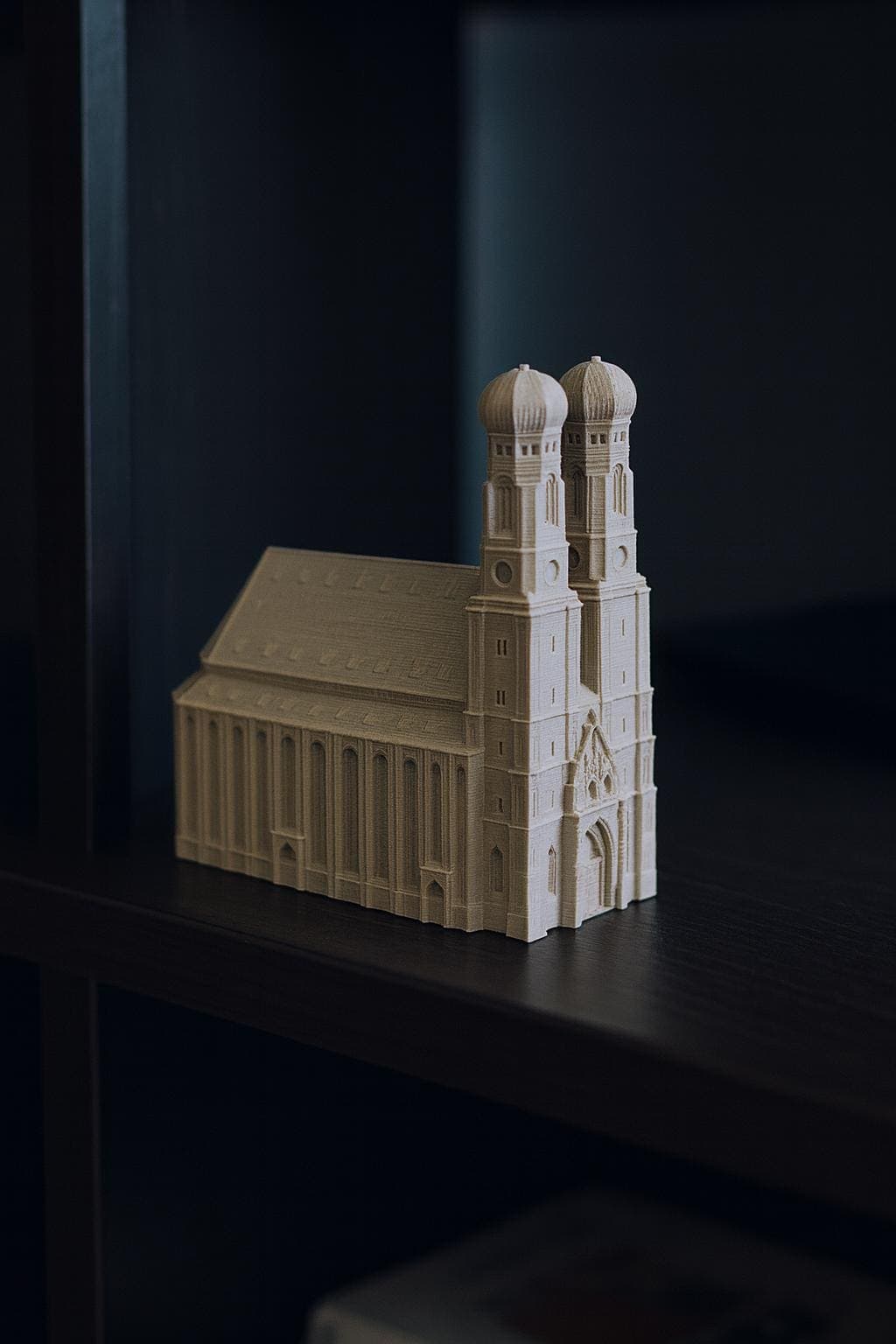 Frauenkirche München Modell |  Kirchenminiatur | Deutsches Wahrzeichen | Architekturmodellbau | Historisches Dekor |