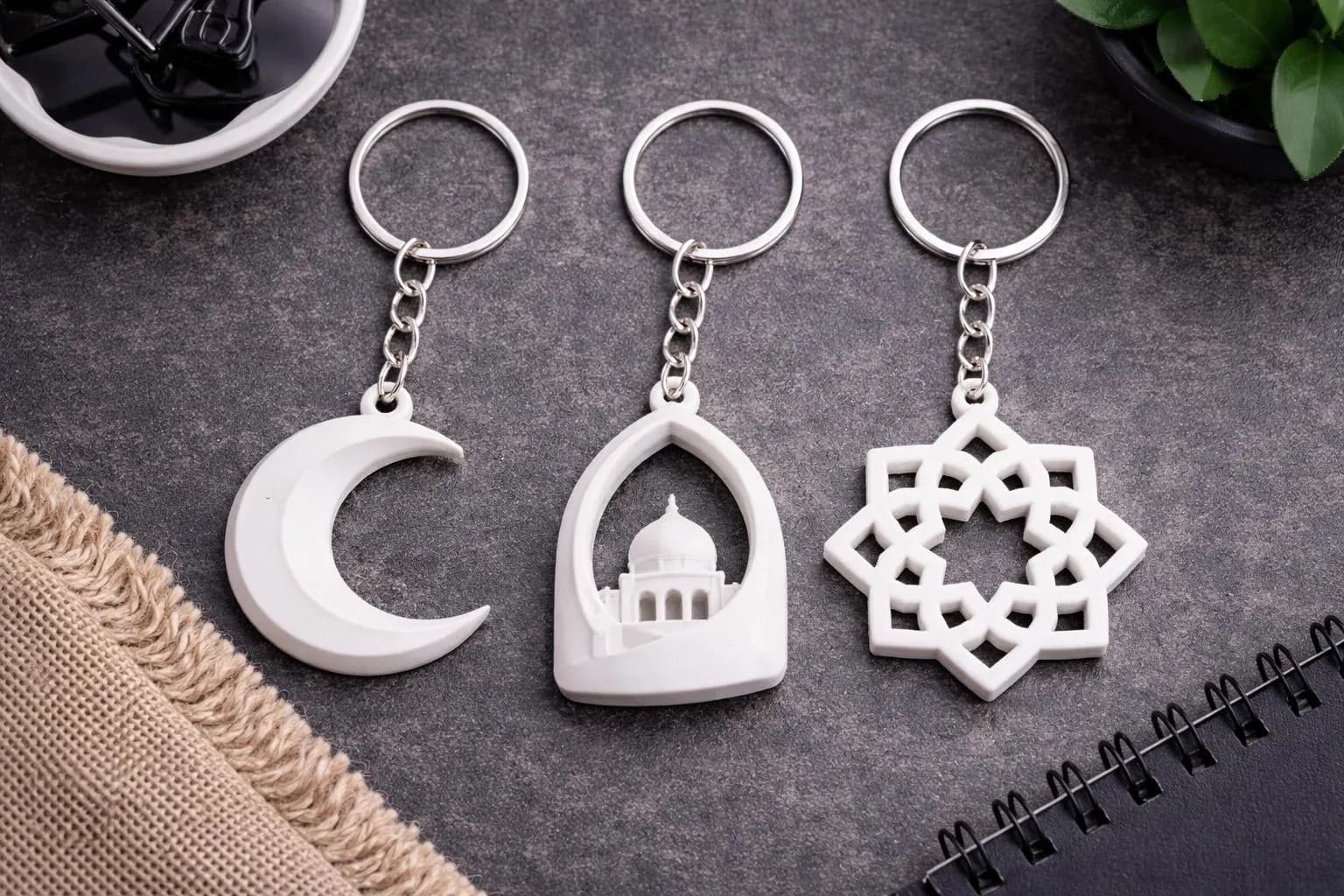 Islamic Keychain Set of 3 – Crescent Moon, Mosque Arch & Geometric Star Keychains – Ramadan Gift, Muslim Gift, Islamic Accessories