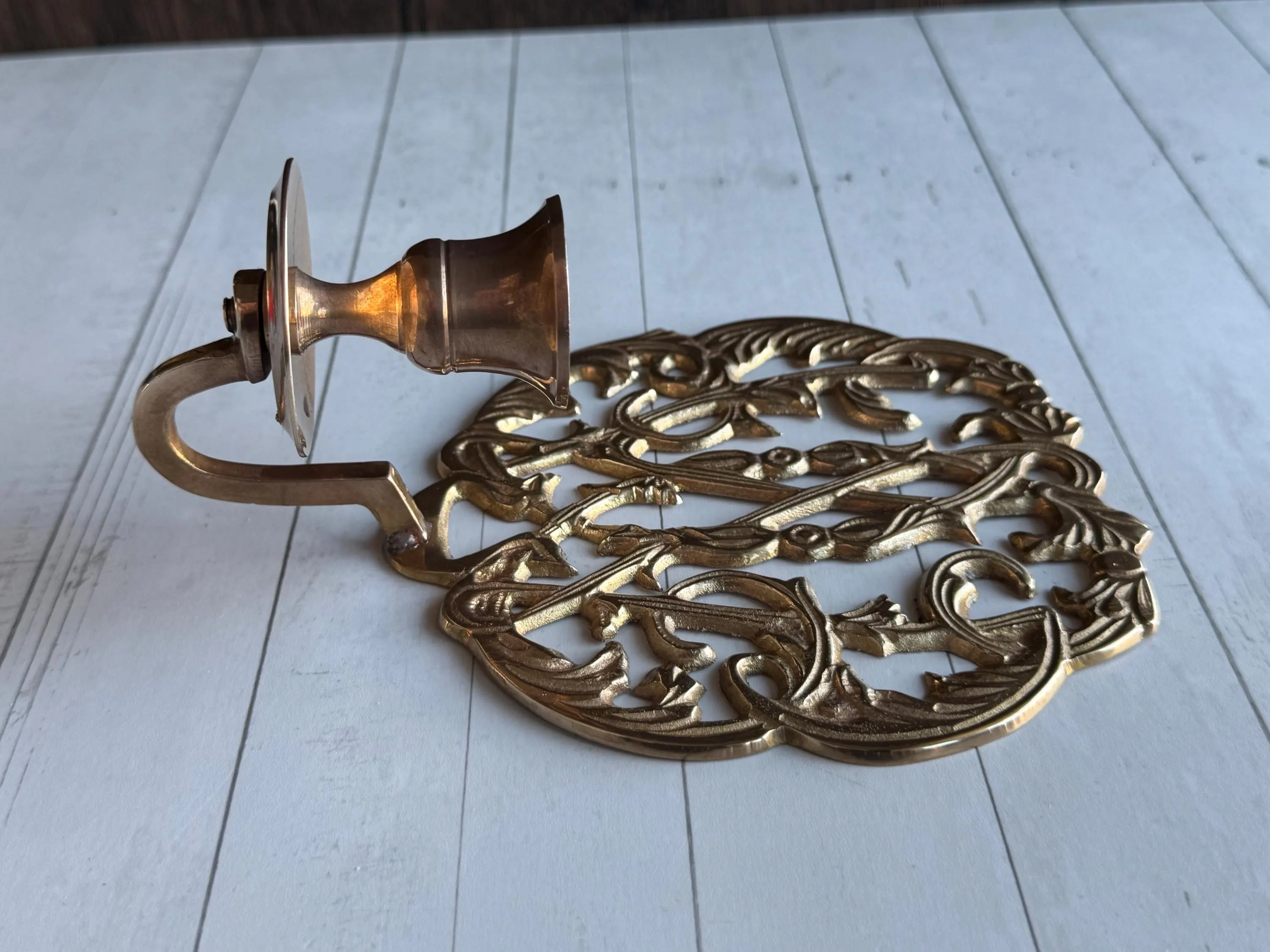 Vintage Chinoiserie Ornate Candlestick Holder Wall Sconce 1970s - image 5