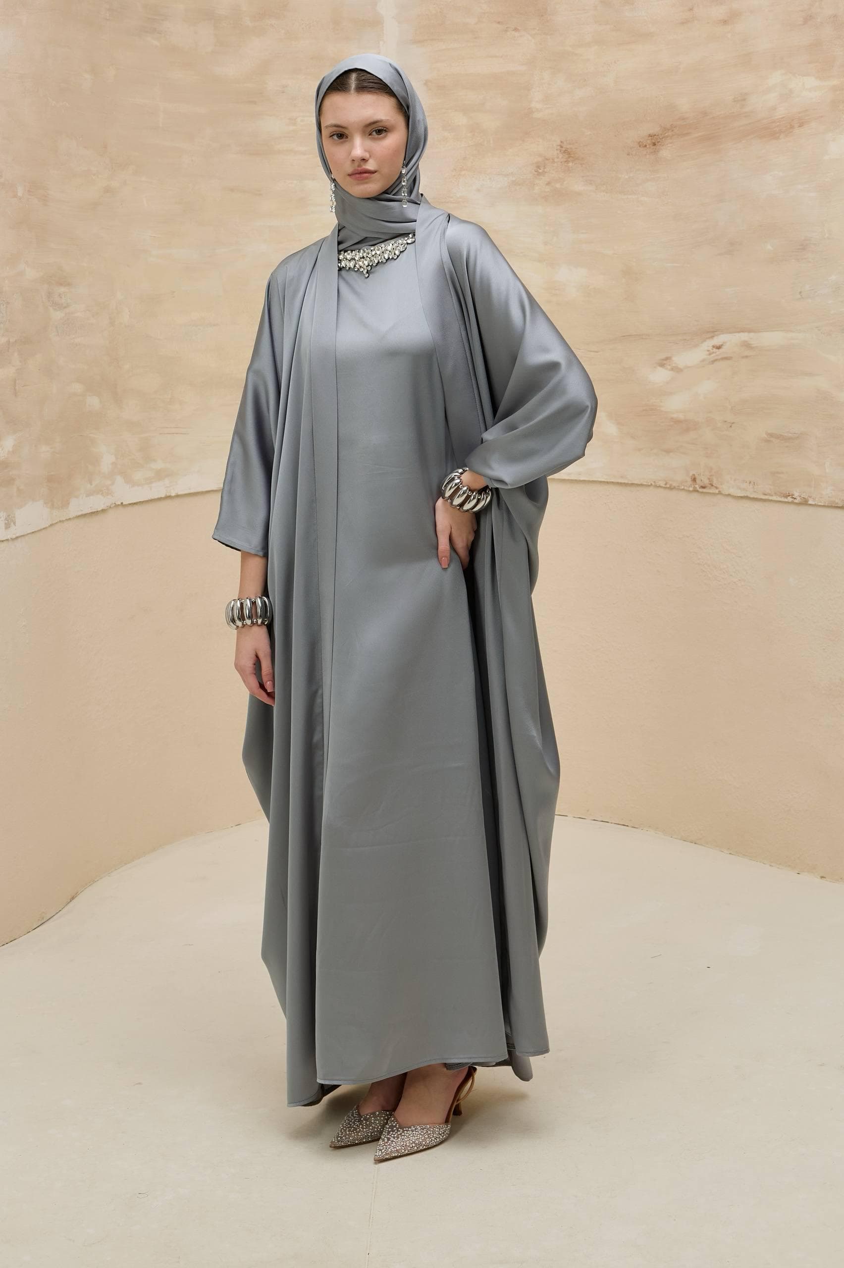 Gray Open Abaya Set with Crystal Neckline - 2 Piece Modest Muslim Dress - image 5
