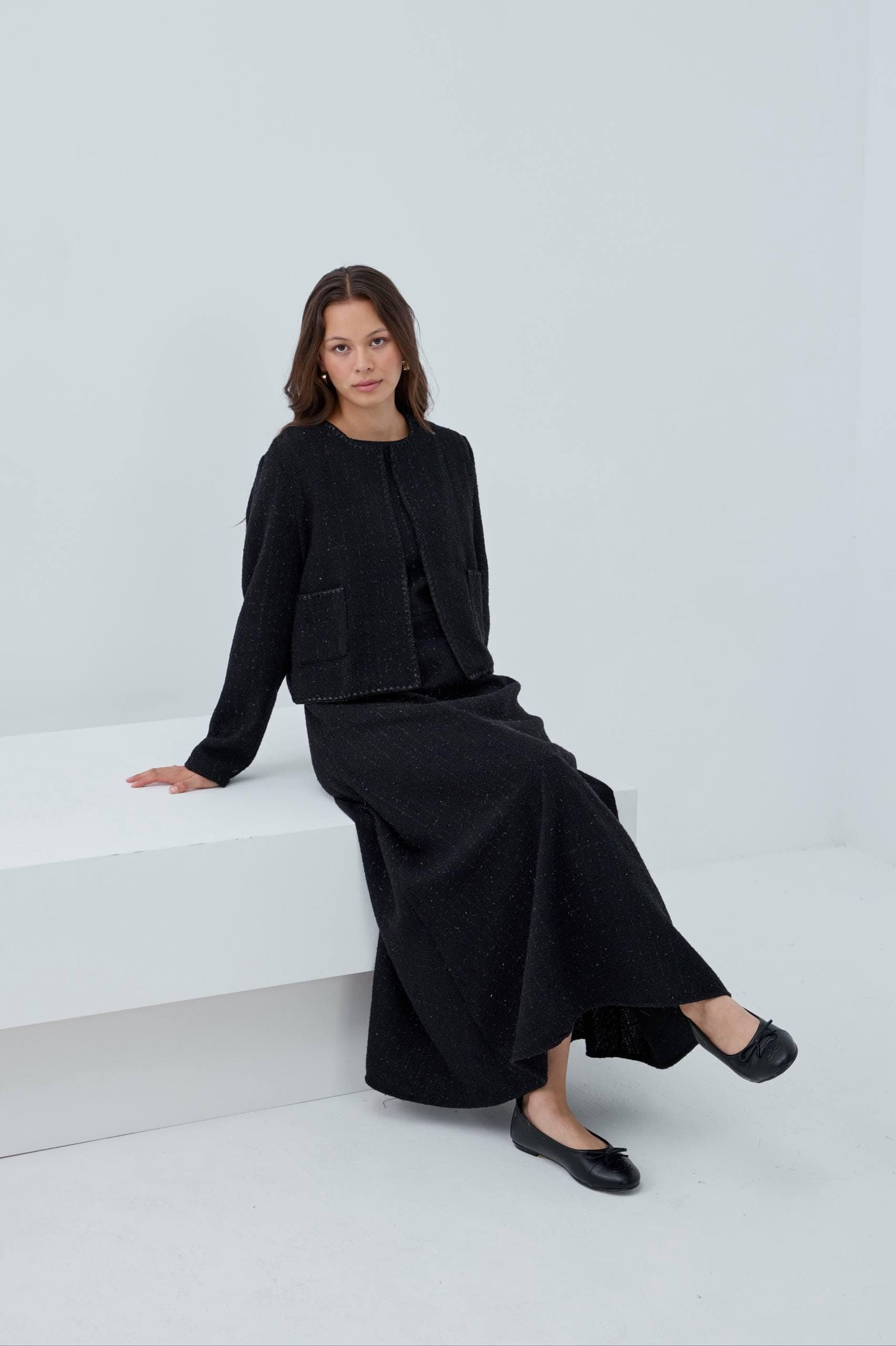 Tweed Dress with Jacket Set, Elegant Black Sleeveless Outfit - image 4