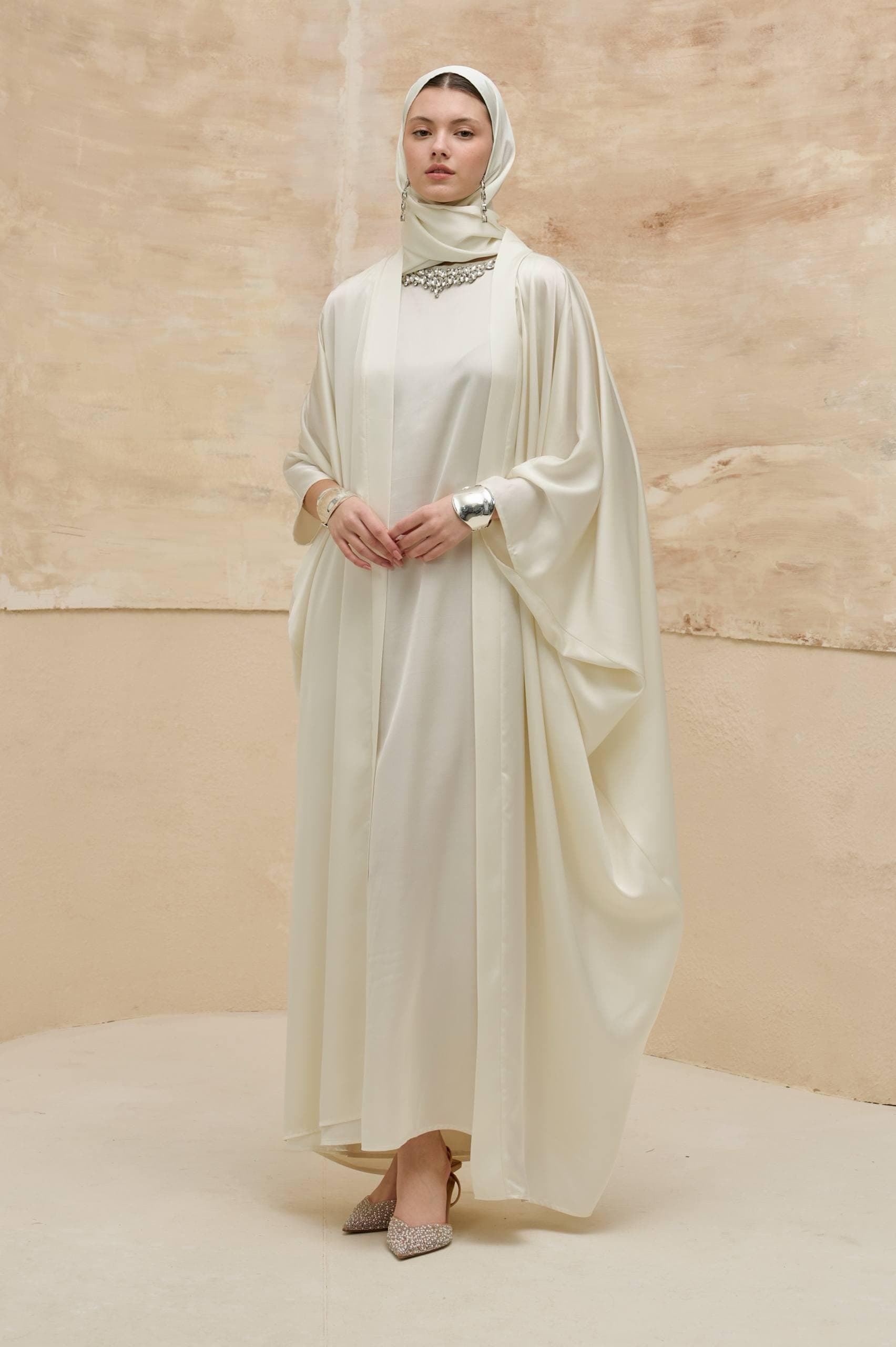 White Open Abaya Set with Crystal Neckline - 2 Piece Modest Muslim Dress - image 5