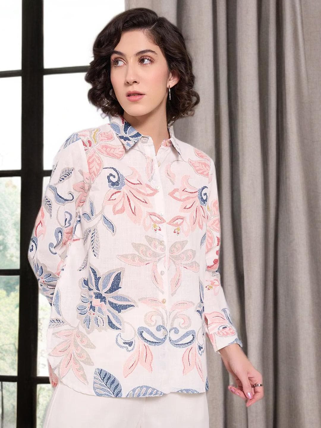 Grandmacore Tunic Vintage Print Folk Blouse - image 4
